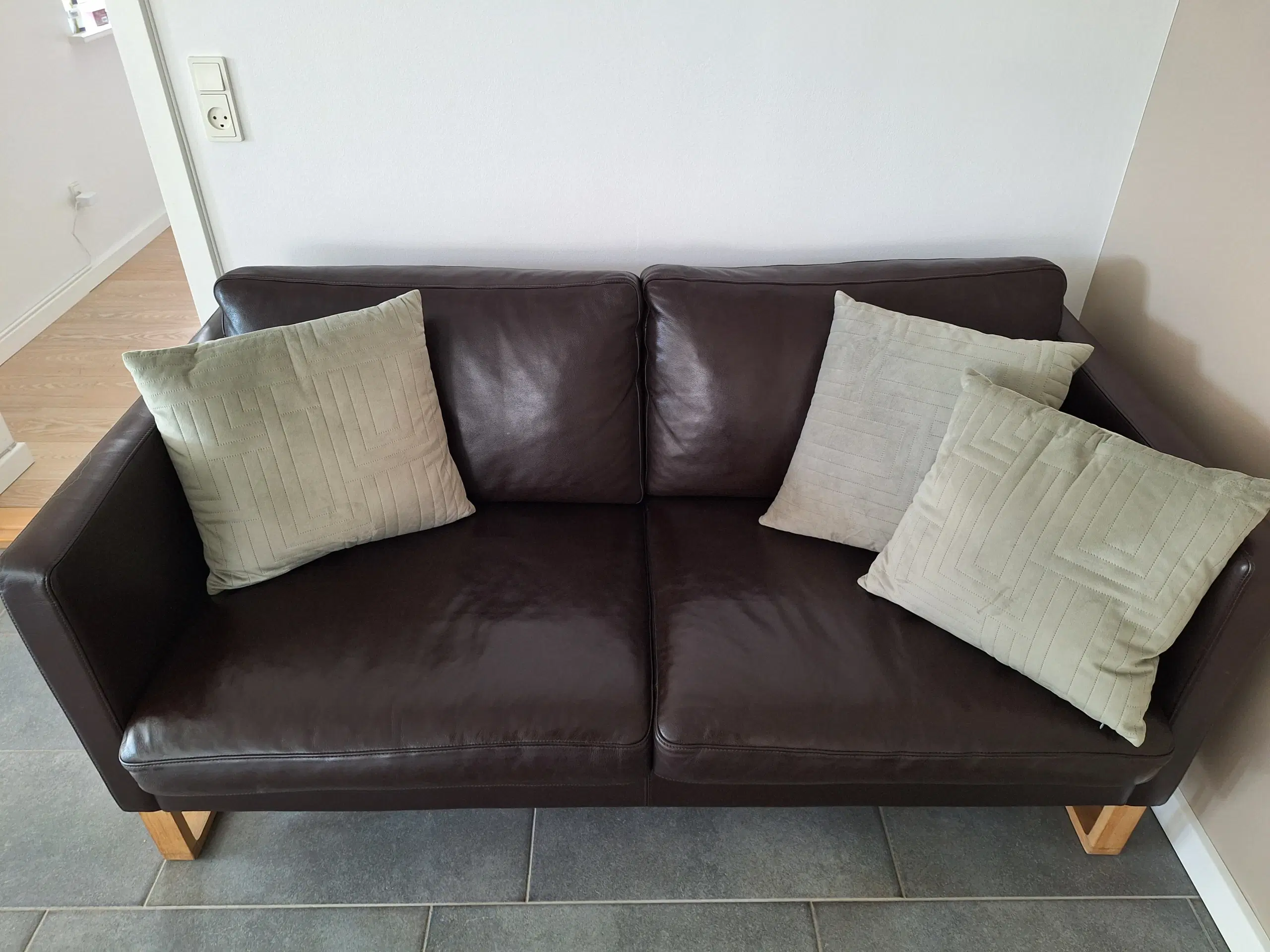 Nielaus Handy sofa og stol