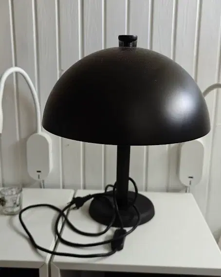 HAY CLOCHE BLACK bordlampe