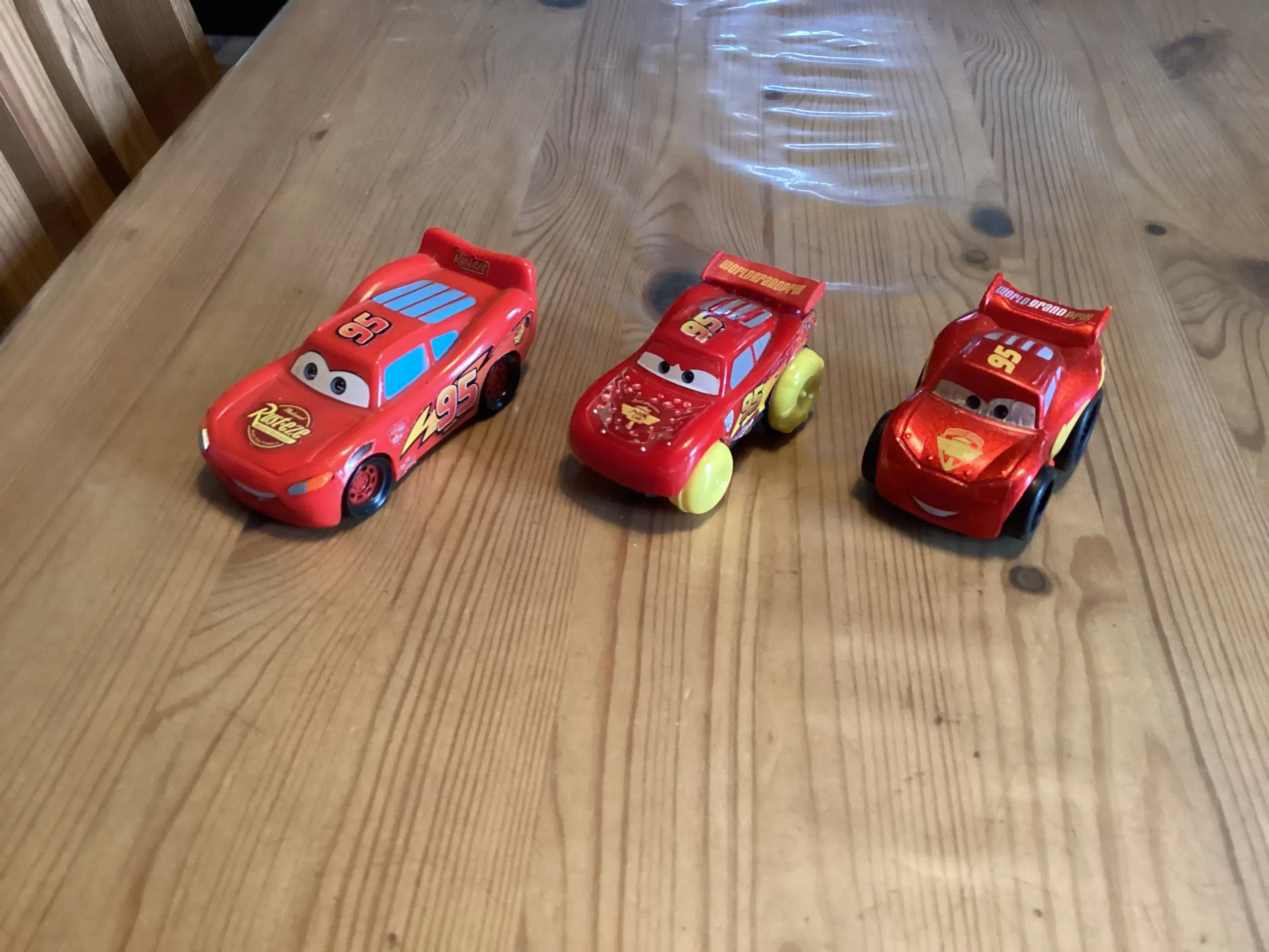 Masser af Disney Cars