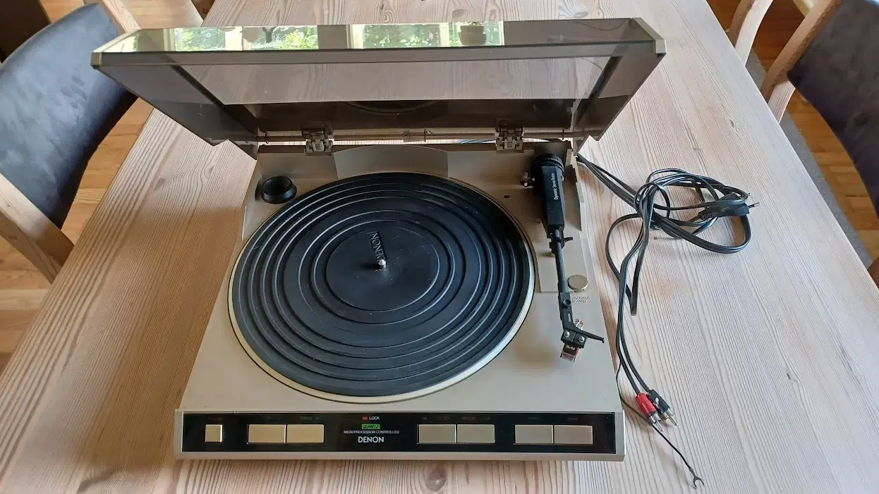 Denon  DP-15F QUARTZ pladespiller