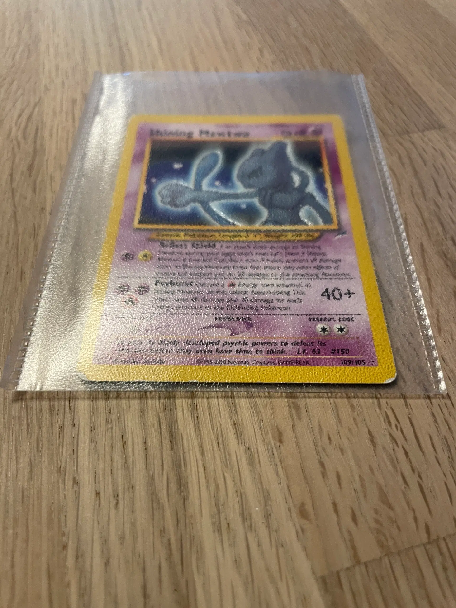 Shining Mewtwo Pokemon kort