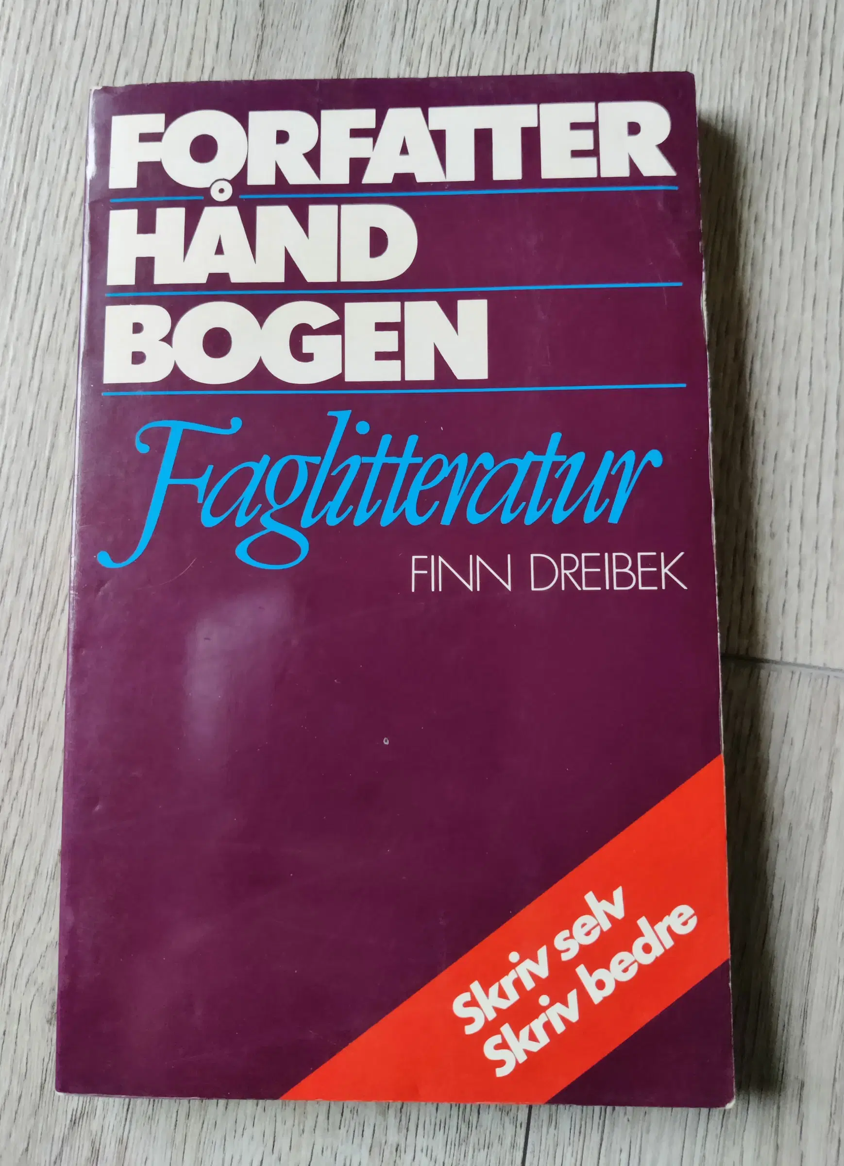 BOG Forfatterhåndbogen - Faglitteratur *UDGÅET*