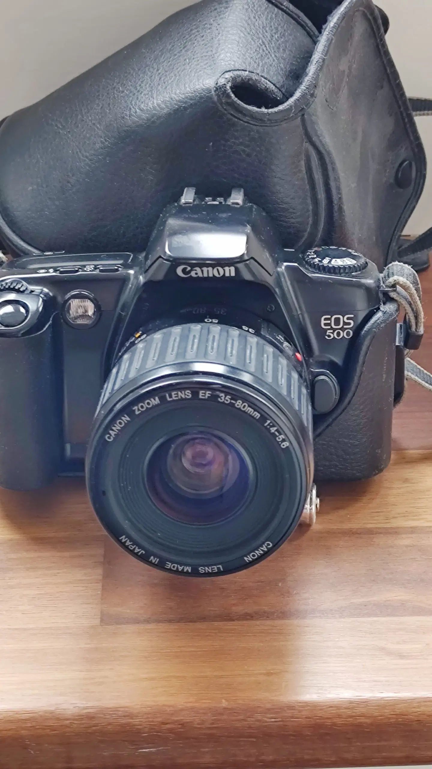 CANON EOS 500