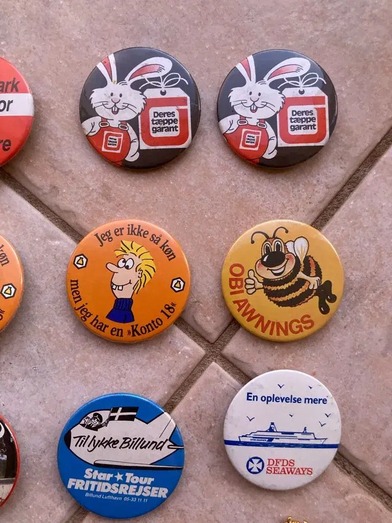 Retro badges fra 80?erne