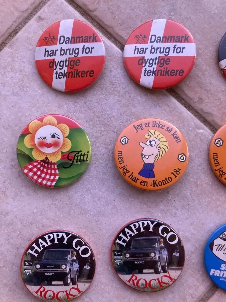 Retro badges fra 80?erne