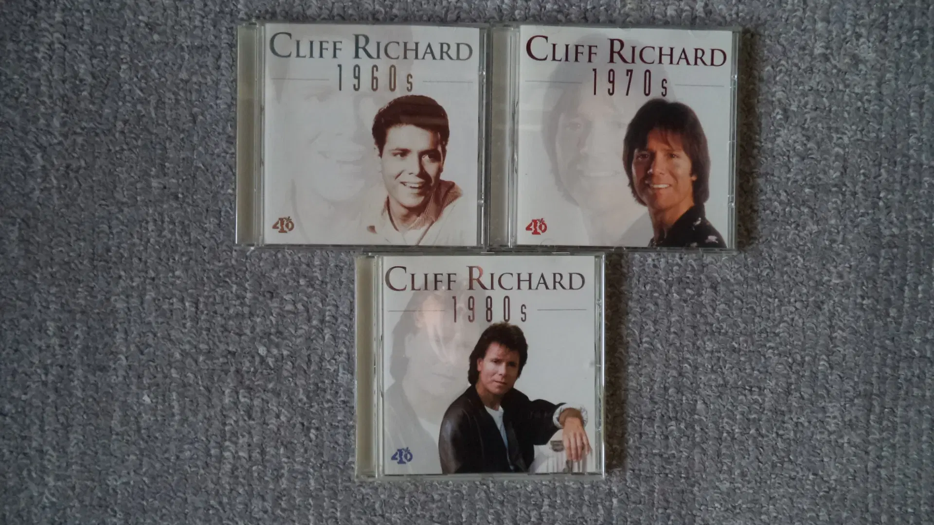 CLIFF RICHARD  CDer sælges stykvis