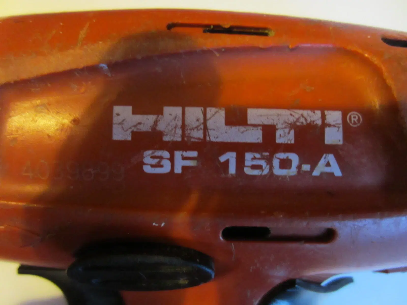 HILTI SF 150-A bore- og skruemaskine med batteri