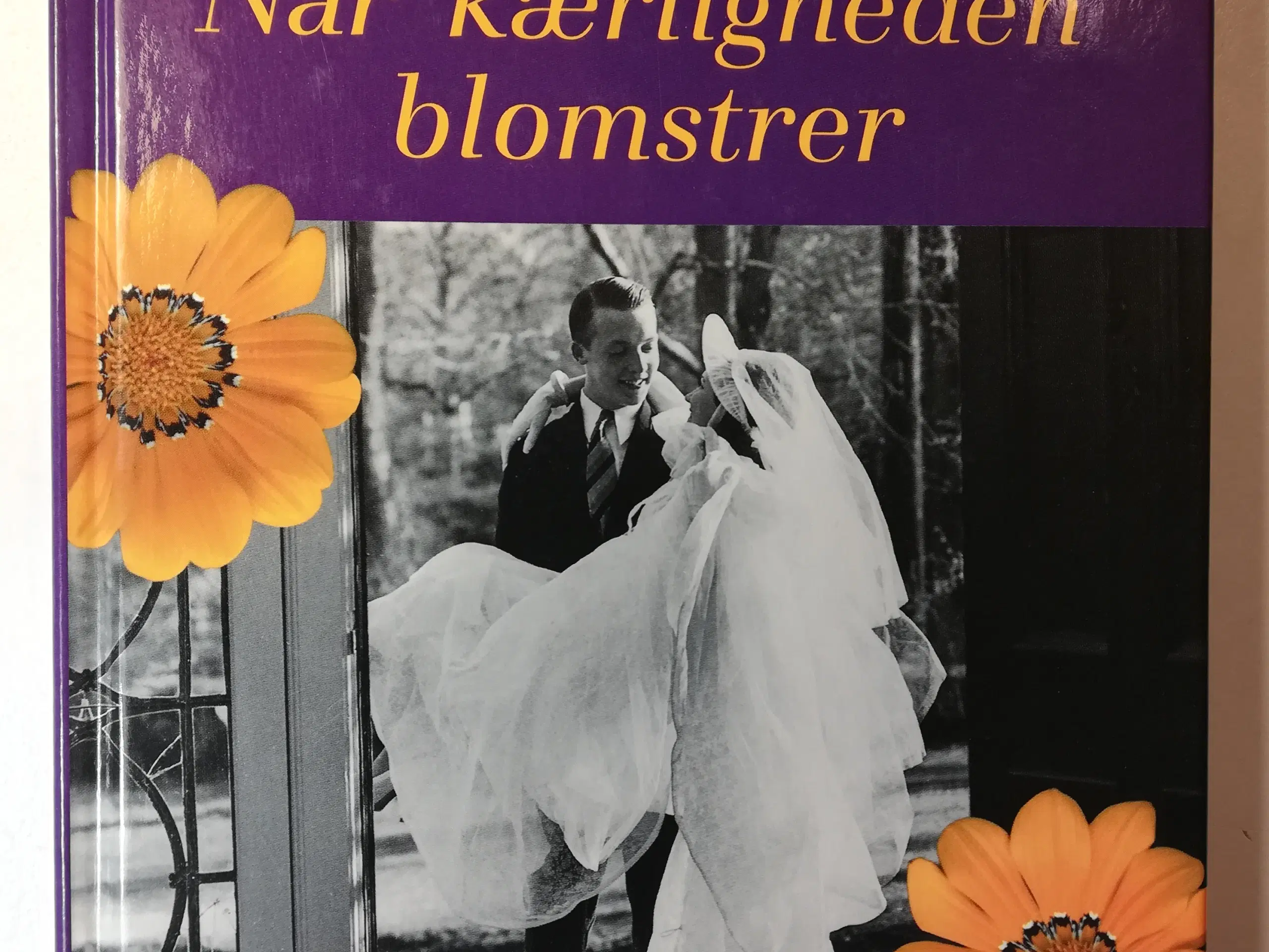 Når kærligheden blomstrer, af Leif og Kirsten Kjær