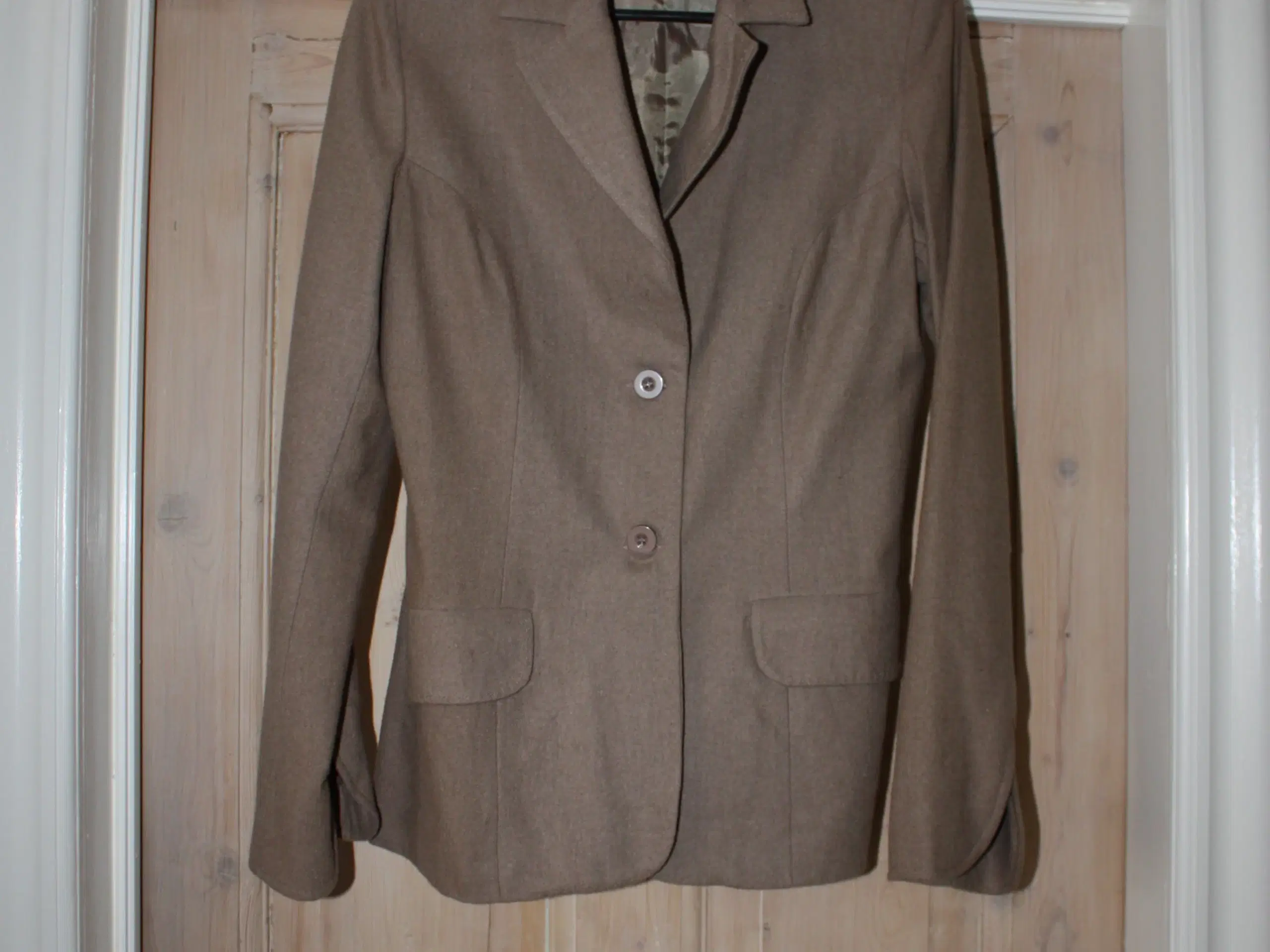 Blazer NowOn str 36