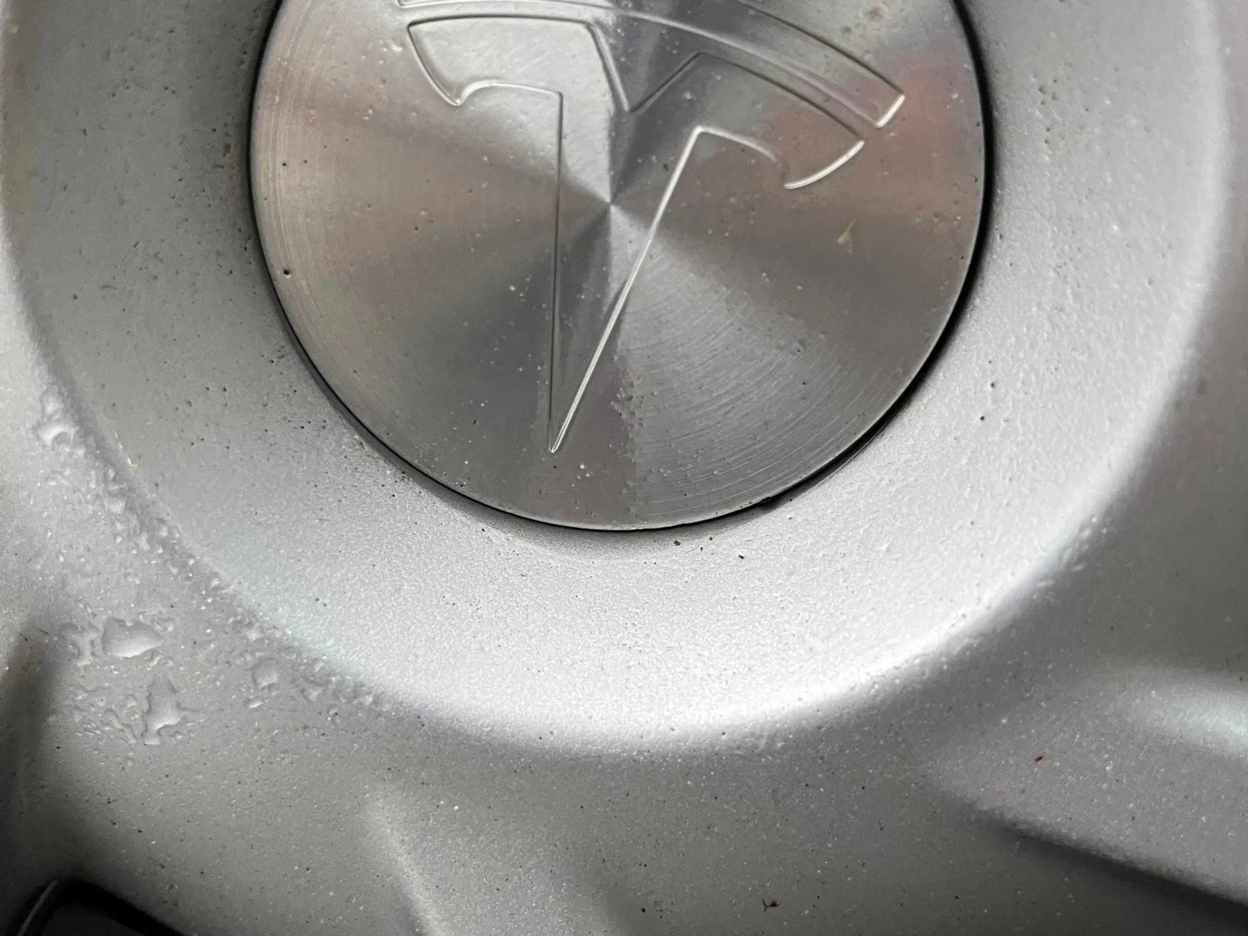 Tesla Model Y Hjulkapsler 19" Originale