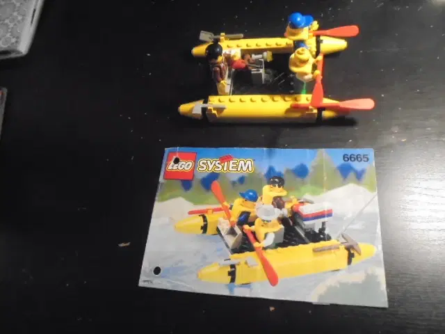 LEGO 6665 - River Runners