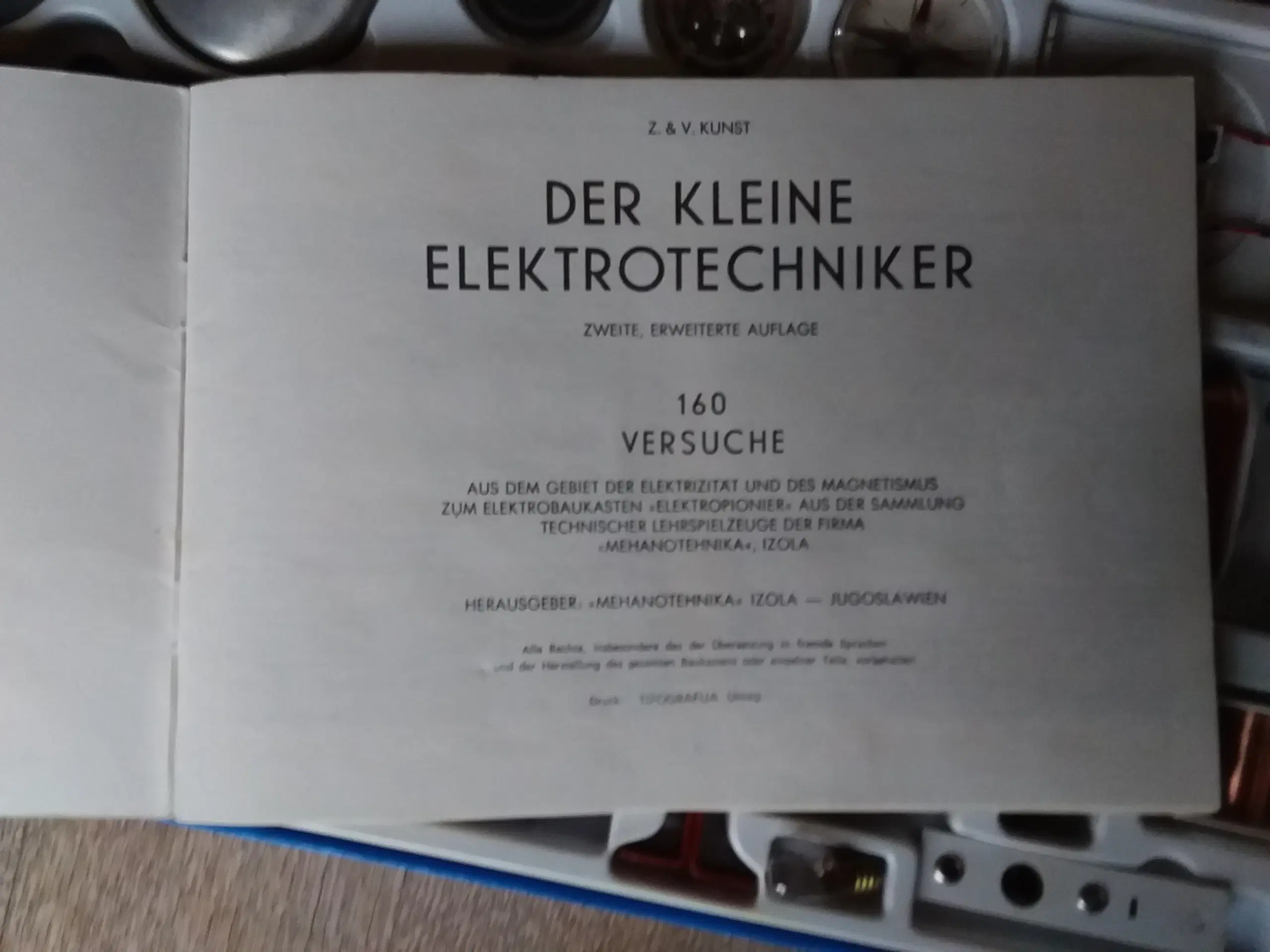 Elektronik sæt