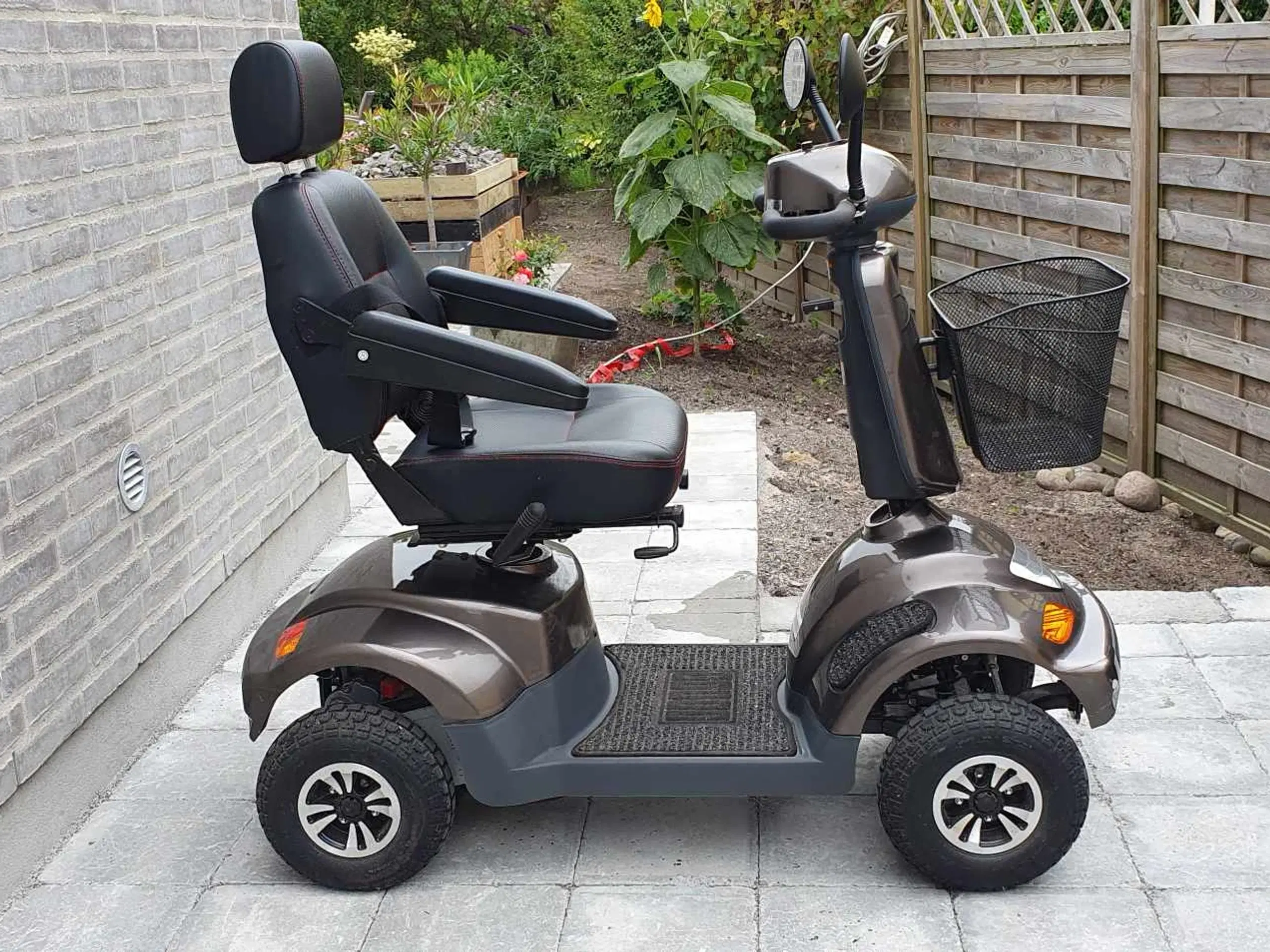 El-Scooter handy Heartway firehjulet 550W 36AH