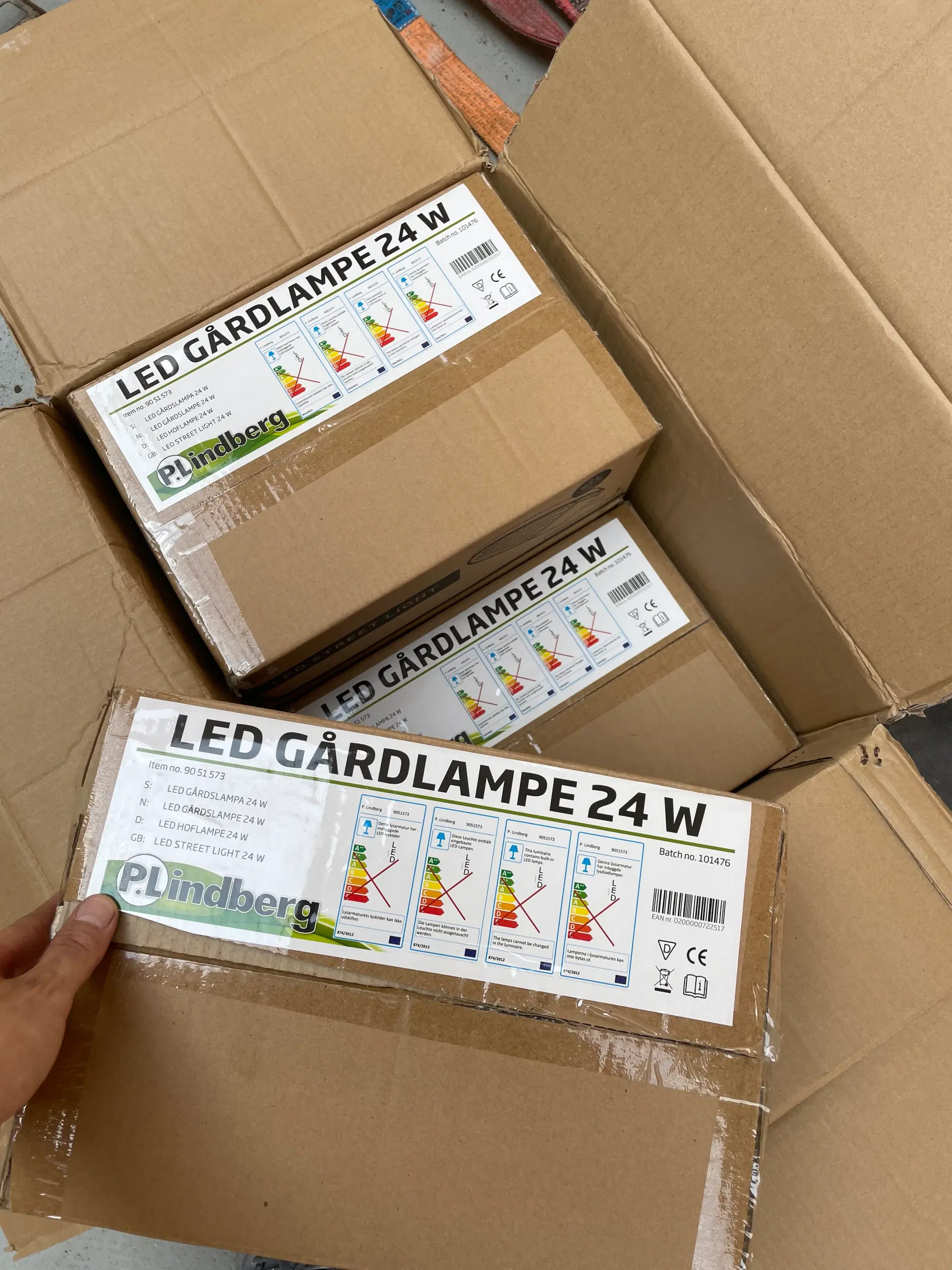 P Lindberg gårdlampe LED 24 watt