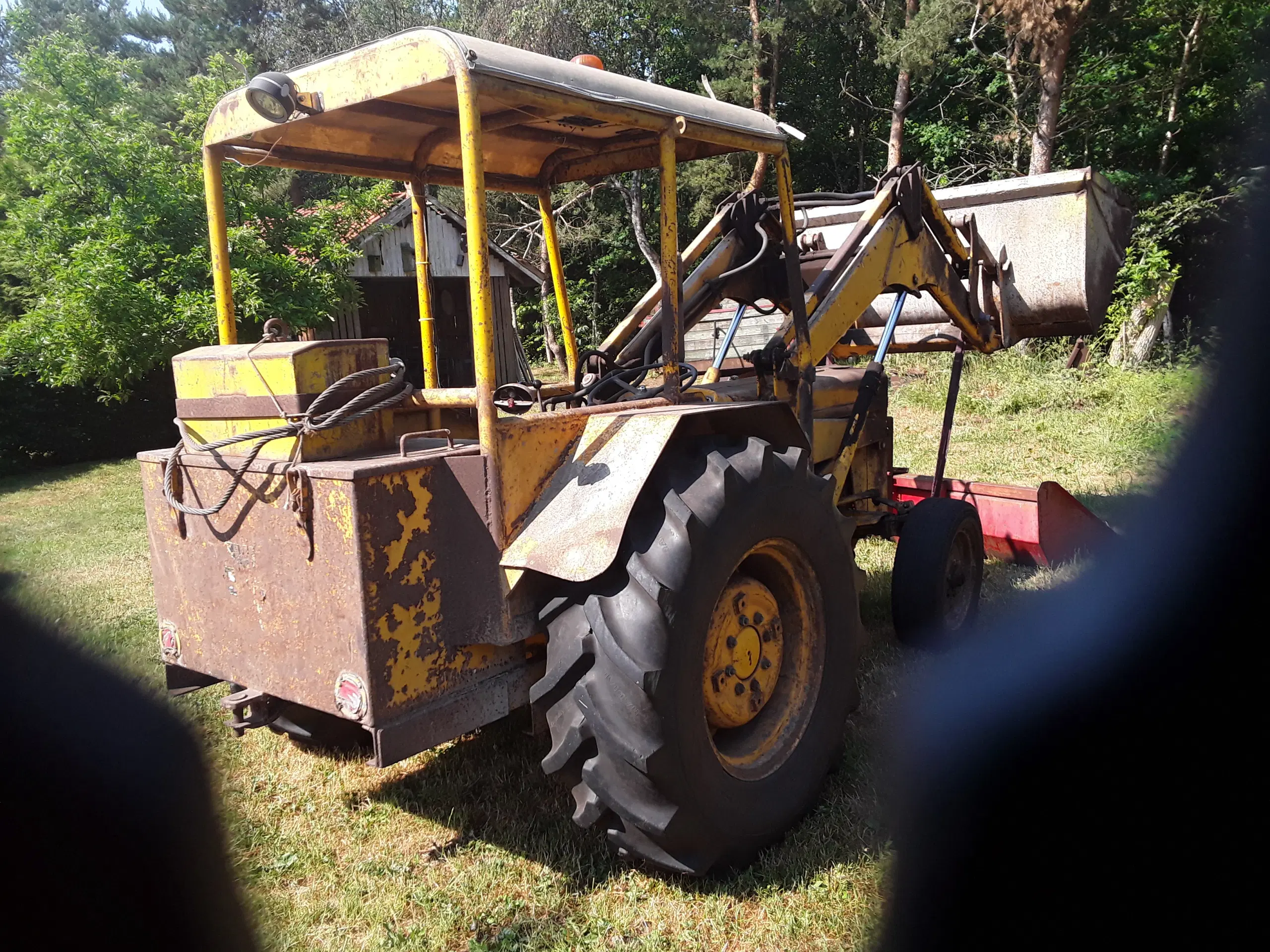 Massey  Ferguson 135 industritraktor