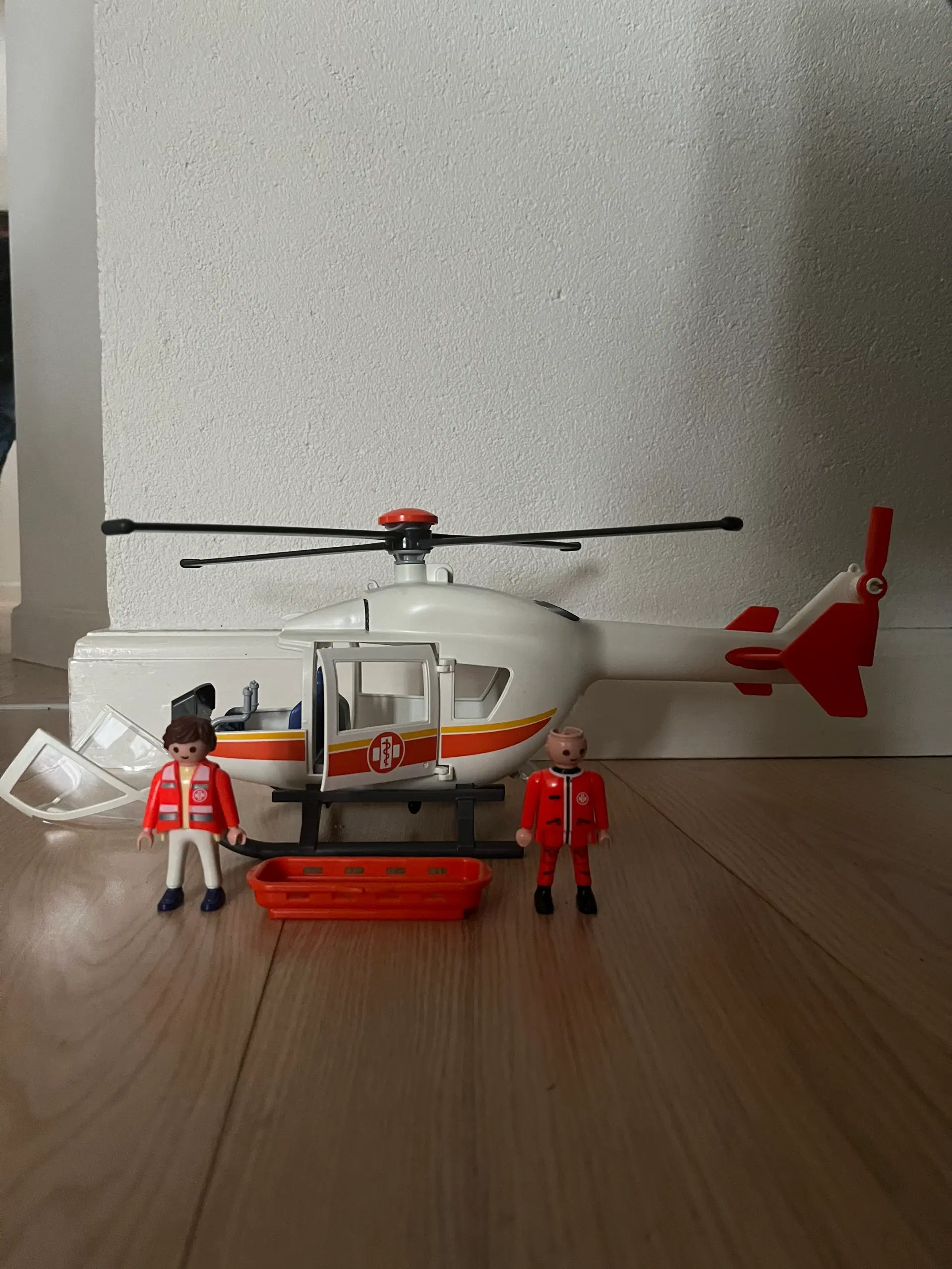 Playmobil lægehelikopter