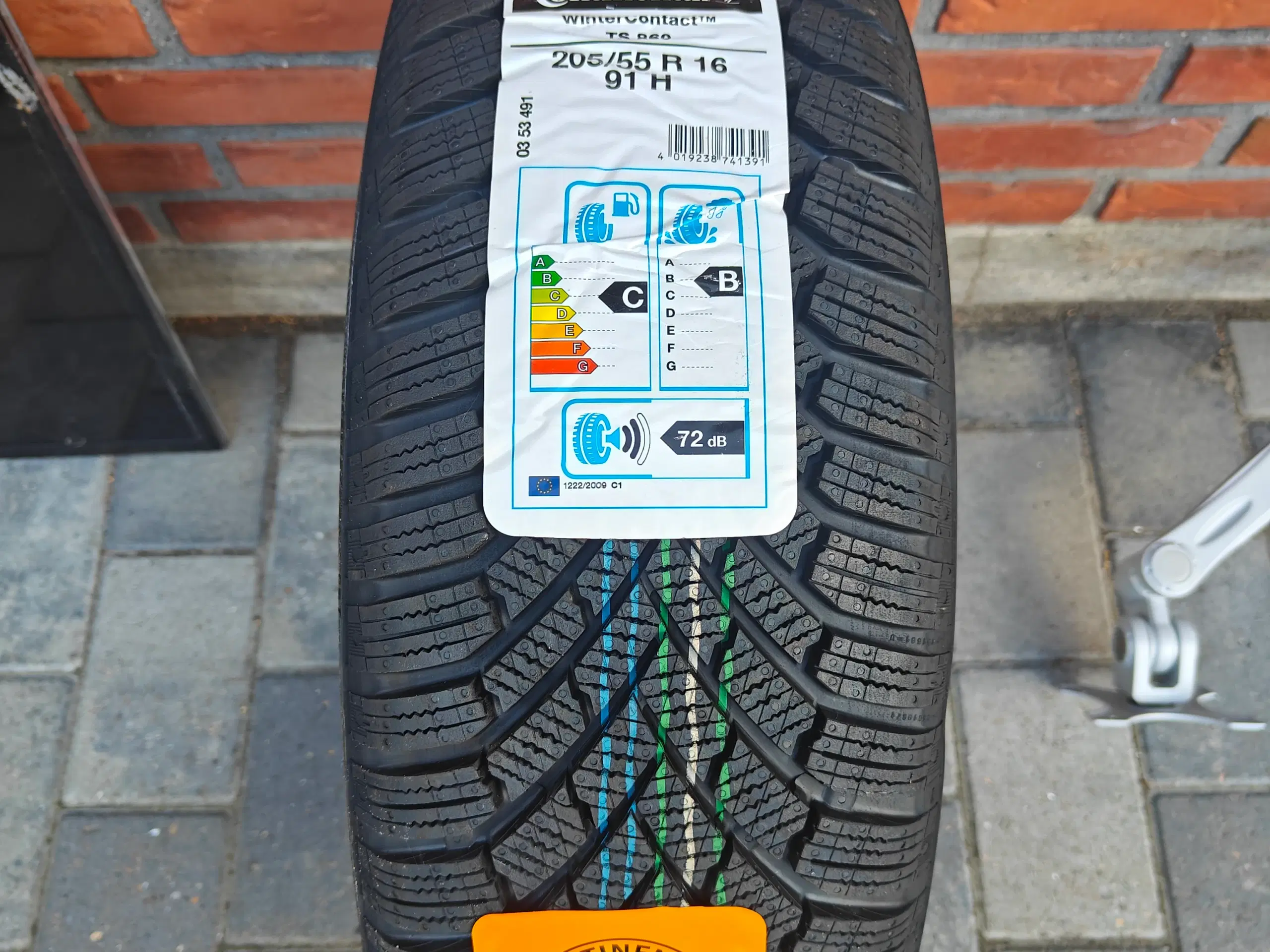 Continental TS860 205/55R16