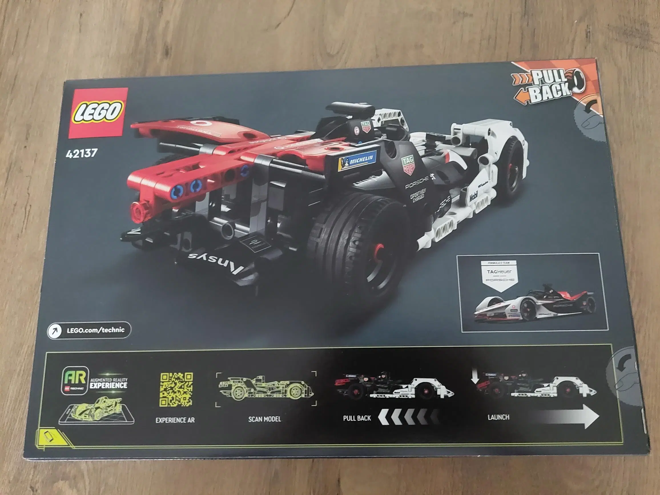 LEGO Technic 42137 Formula E® Porsche 99X Electric