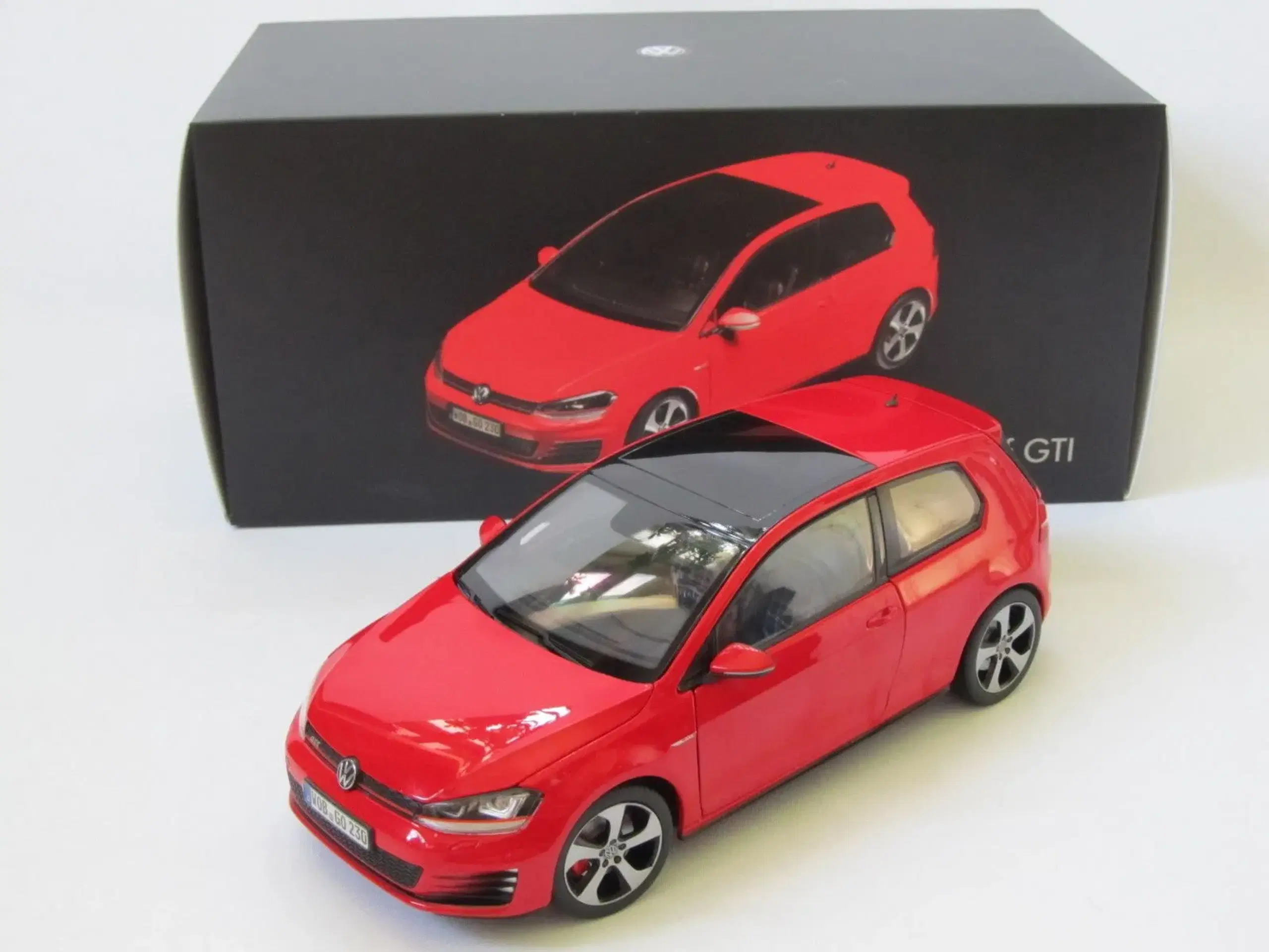 2013 VW Golf 7 GTI 1:18