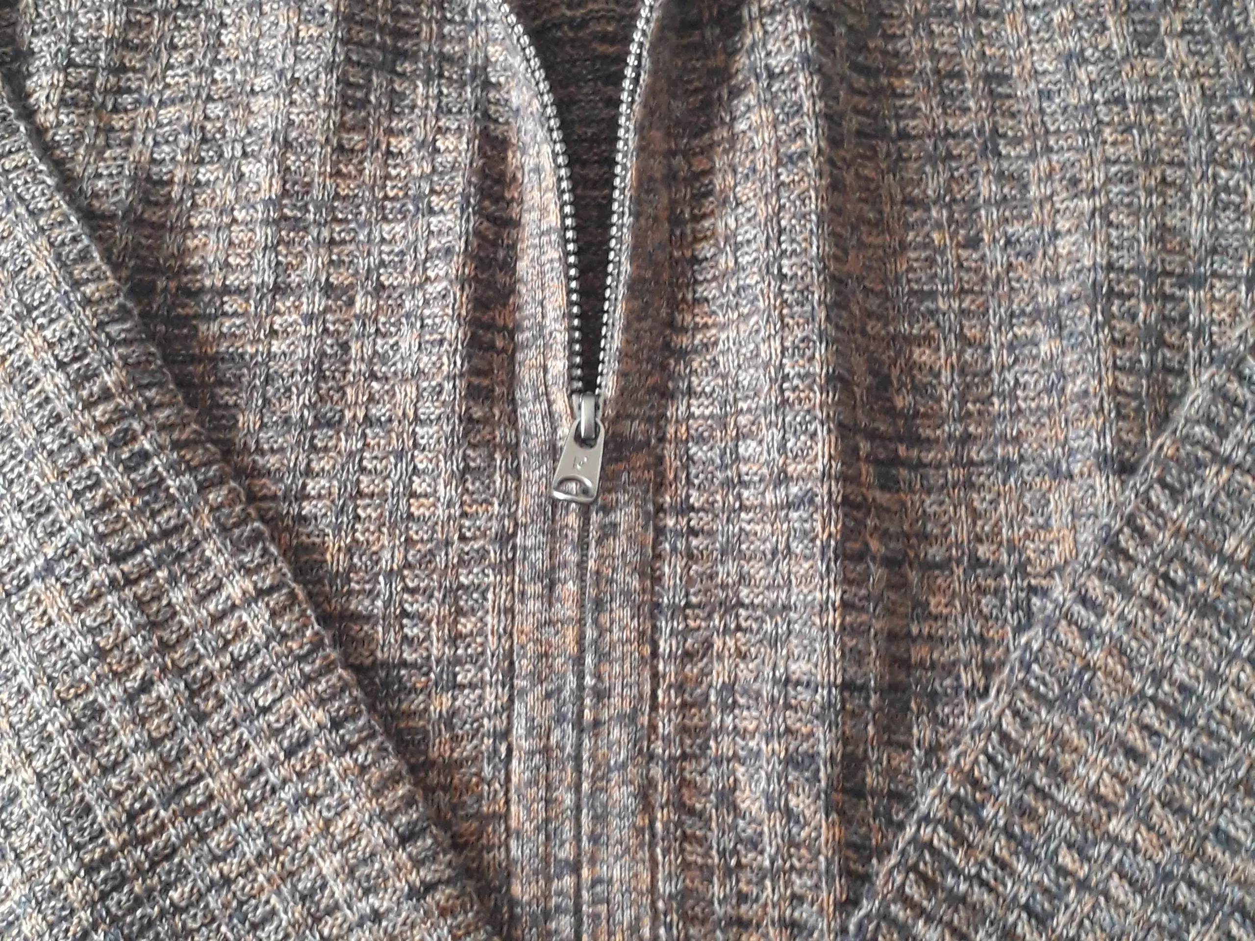 Strik-cardigan, "Pierre Cardin"