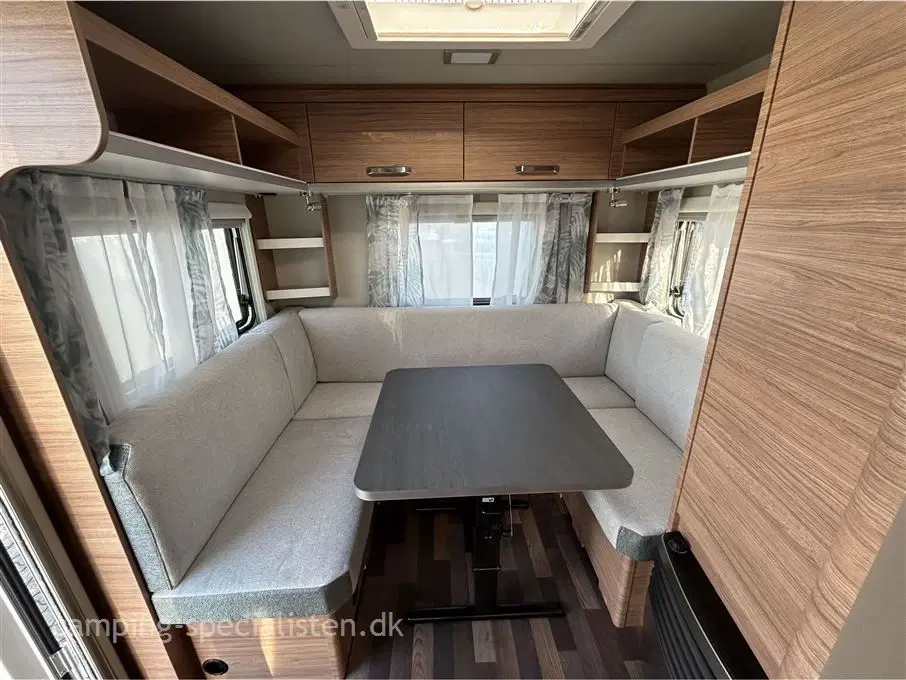 2023 - Weinsberg CaraOne 480 EU DK Edition   Weinsberg CaraOne  DK Edition - Enkeltsenge - 480 EU model 2023 kan snart ses hos Camping-Specialisten i Silkeborg