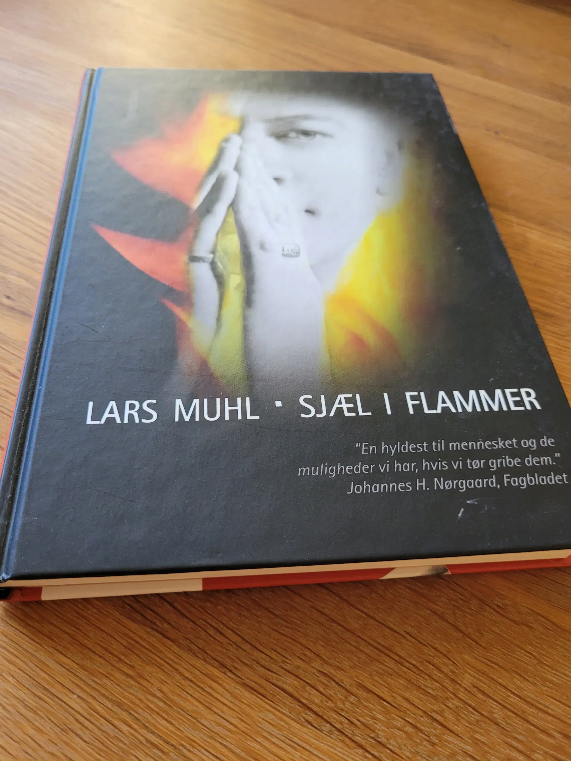 Lars Muhl - Sjæl i flammer