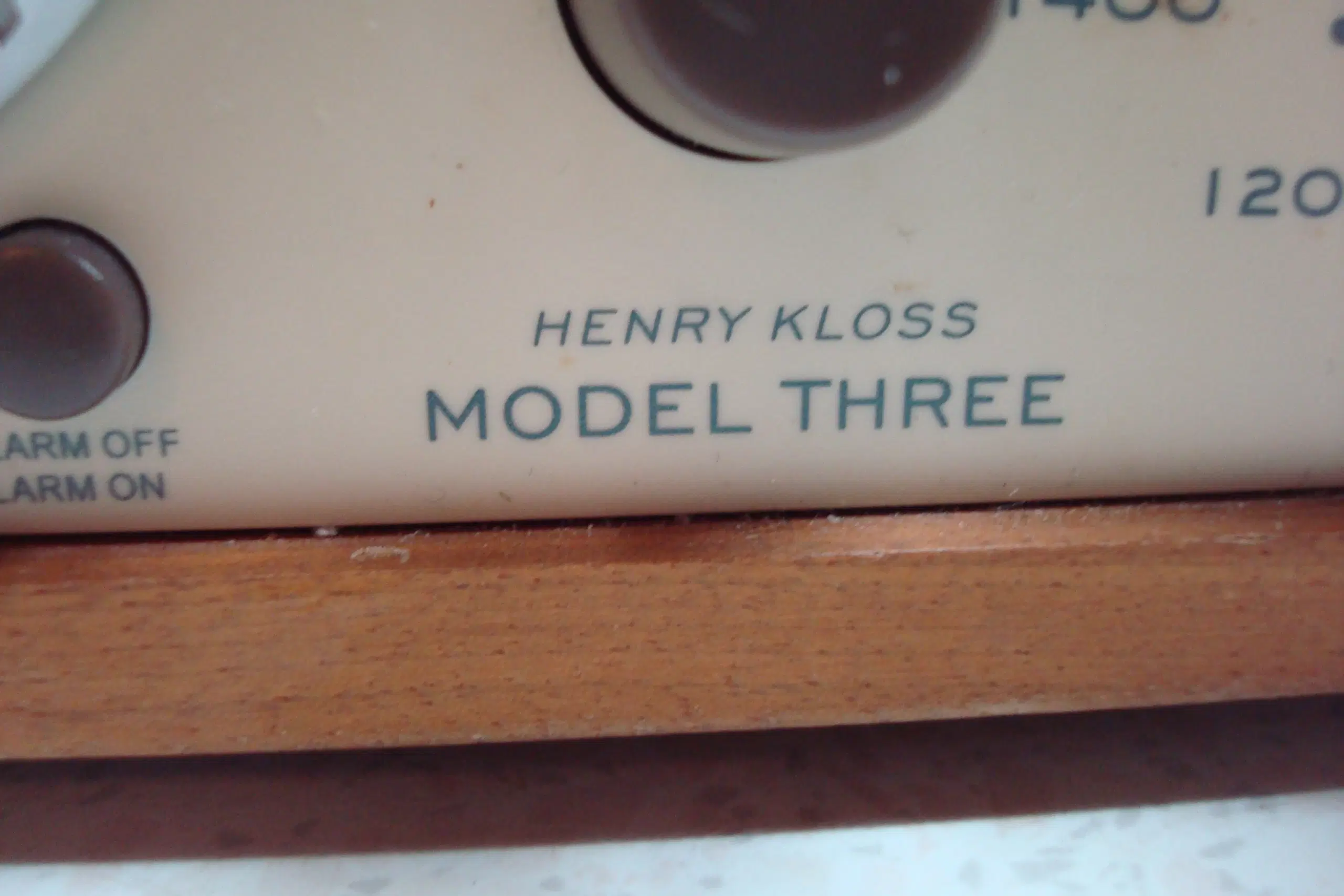 Retro radio henry kloss