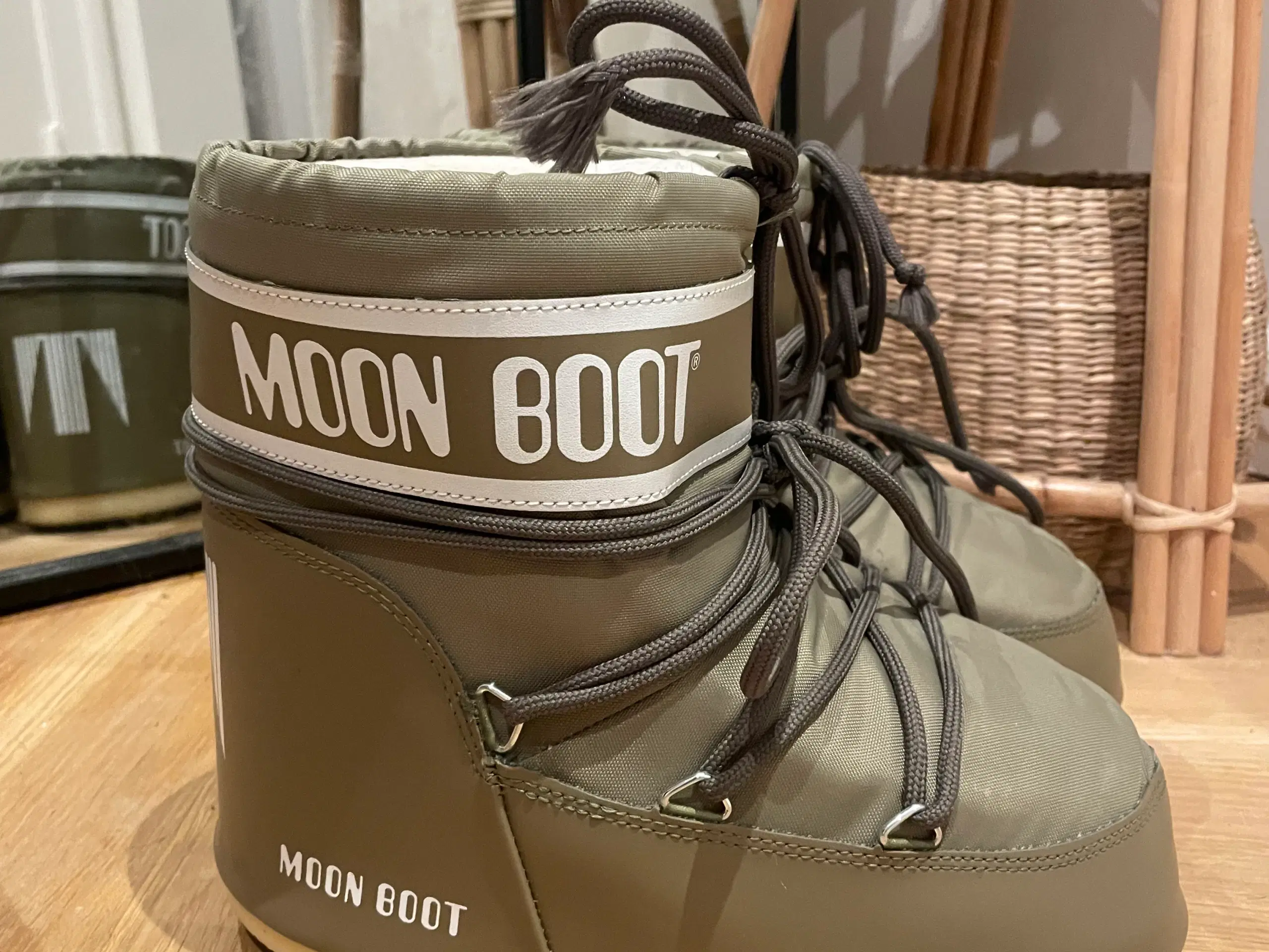 Moon Boot sælges - Næsten som nye