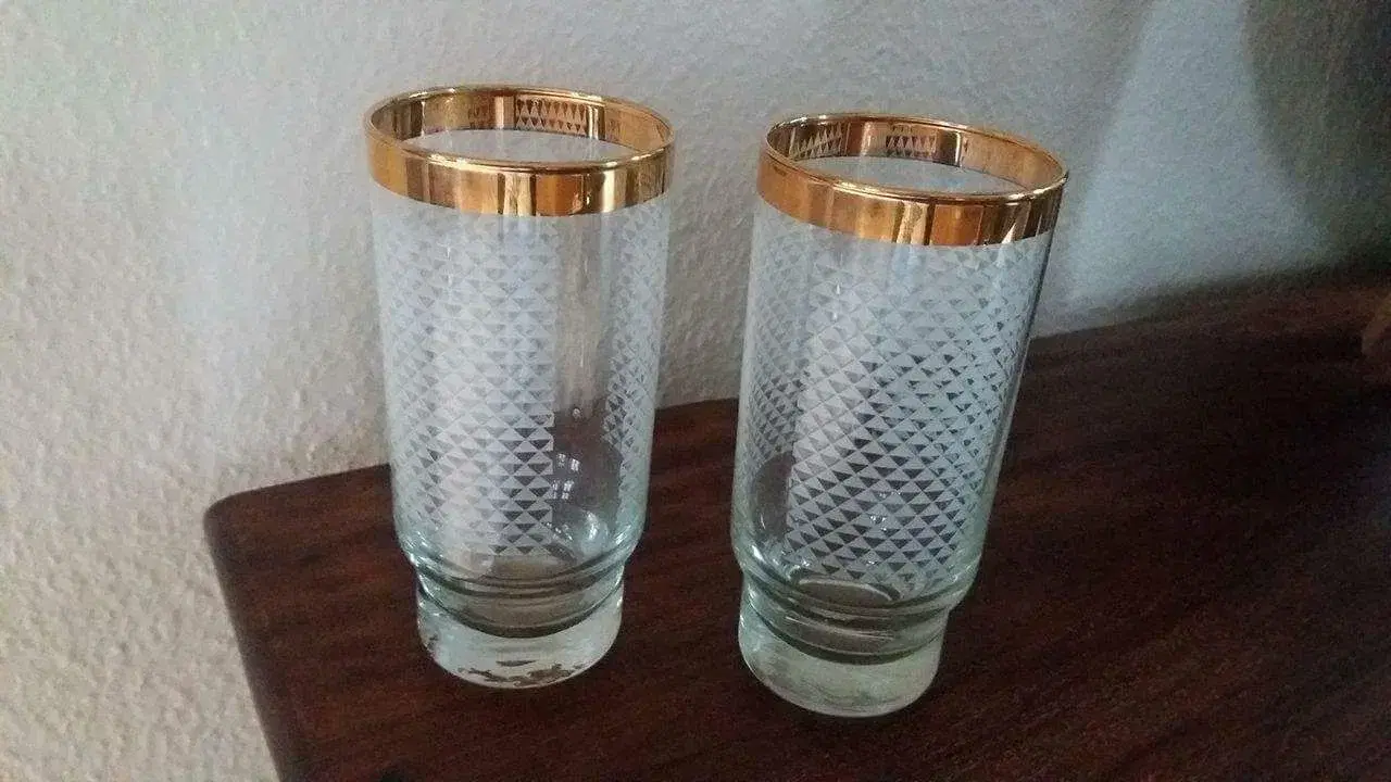 9 stk glas med "guld"kant