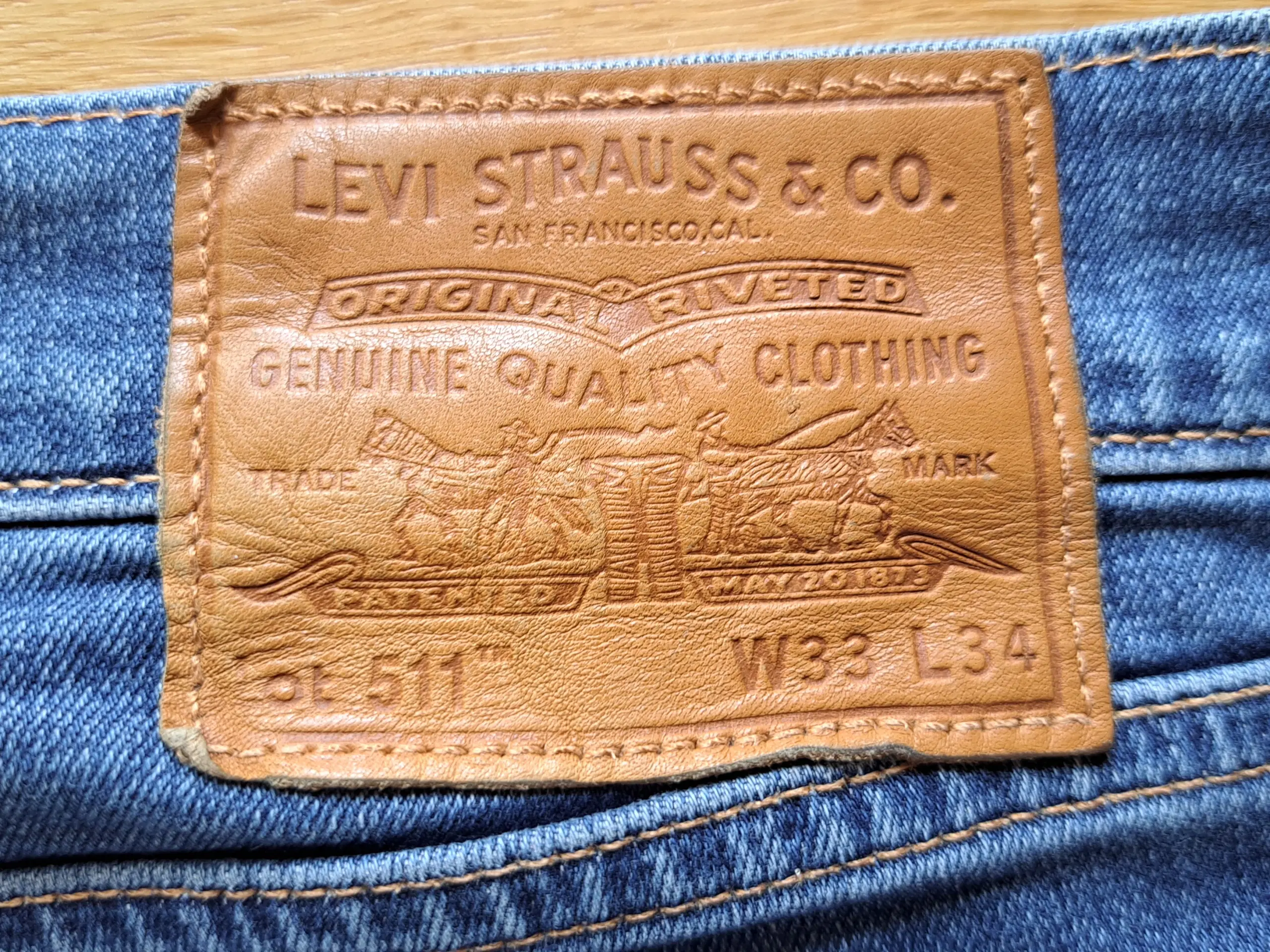 Levis Jeans Lot 511 w33