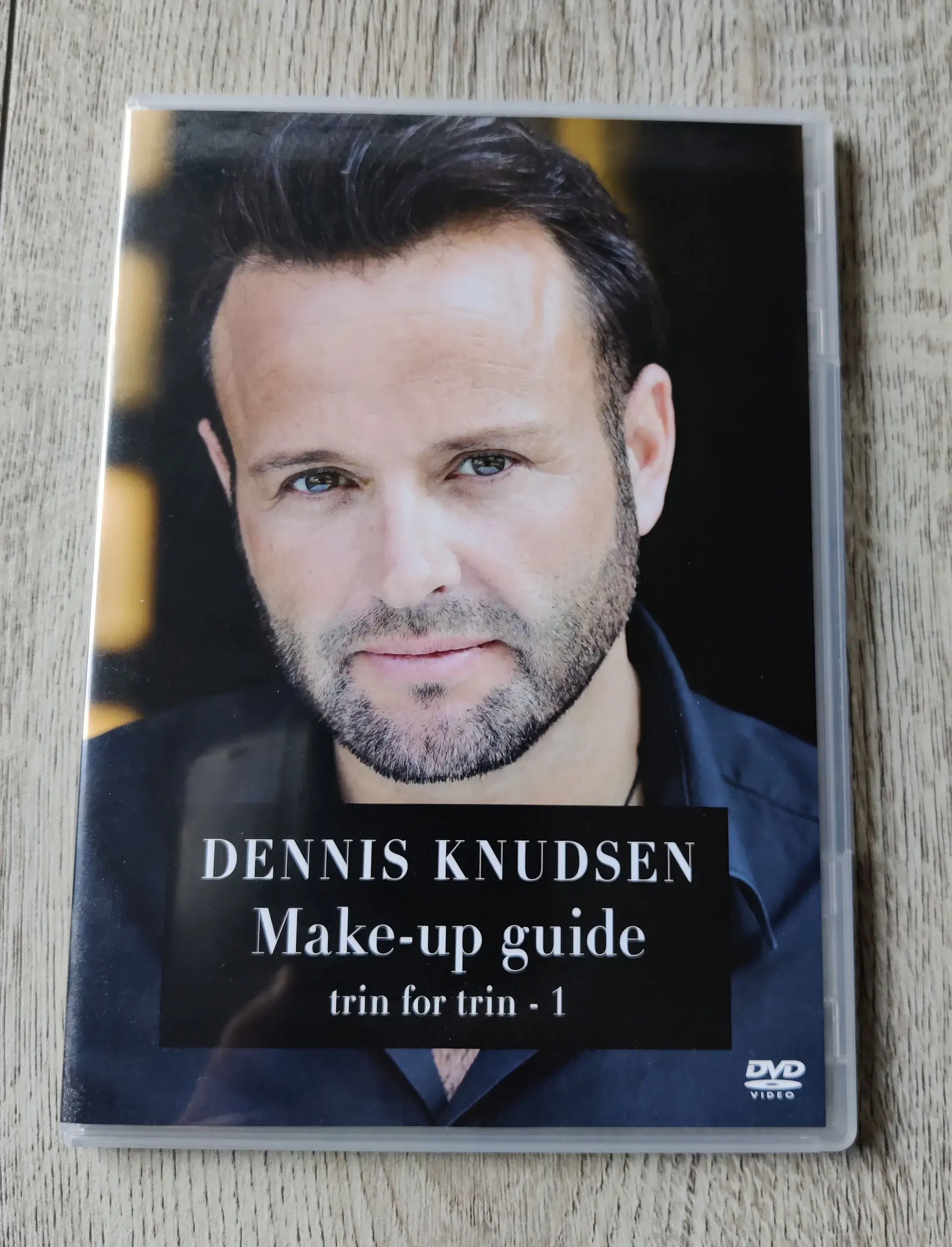 DVD Dennis Knudsen Make-up guide *NY*