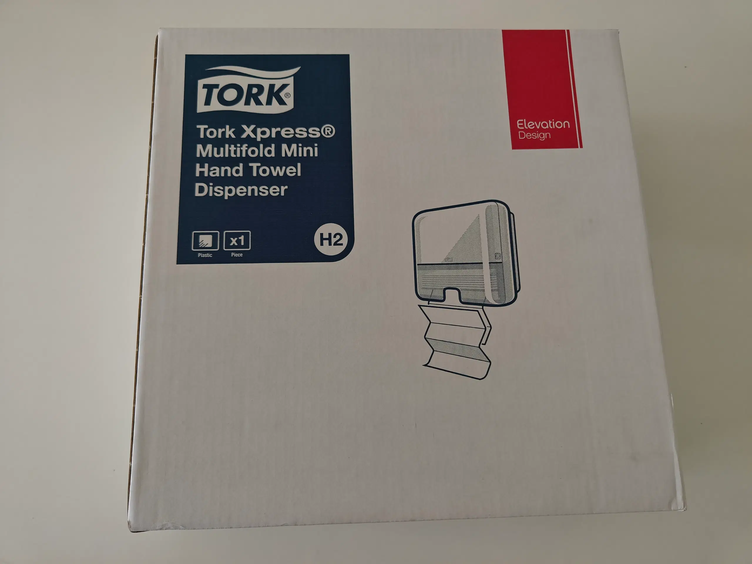 Tork Dispenser til papirhåndklæder Xpress H2 55210