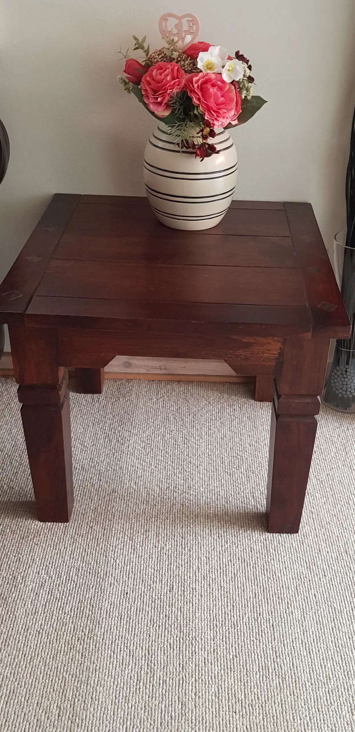 Sofa Side table