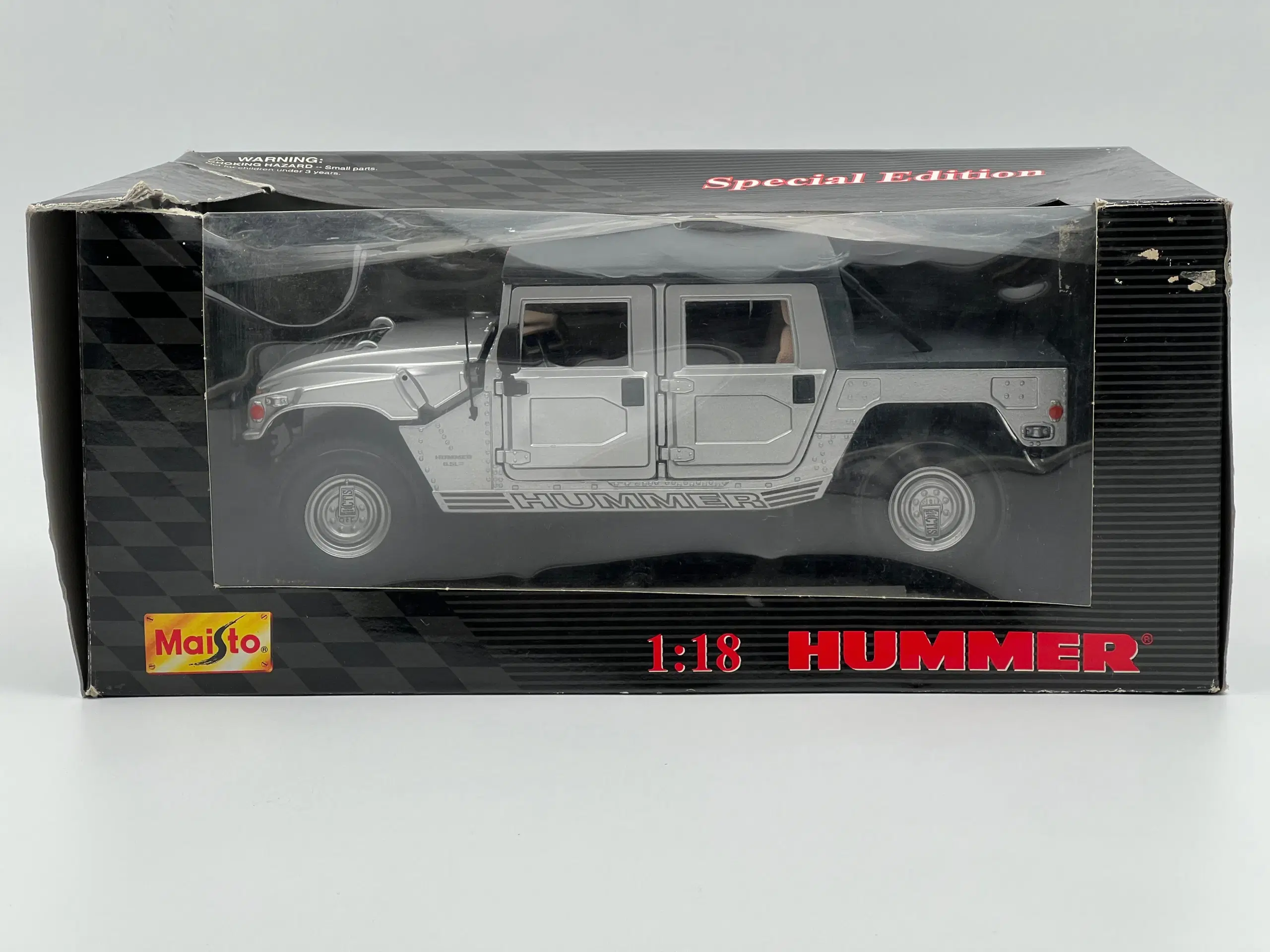 1995 Hummer H1 65 Turbo Diesel Thunder Trac 1:18