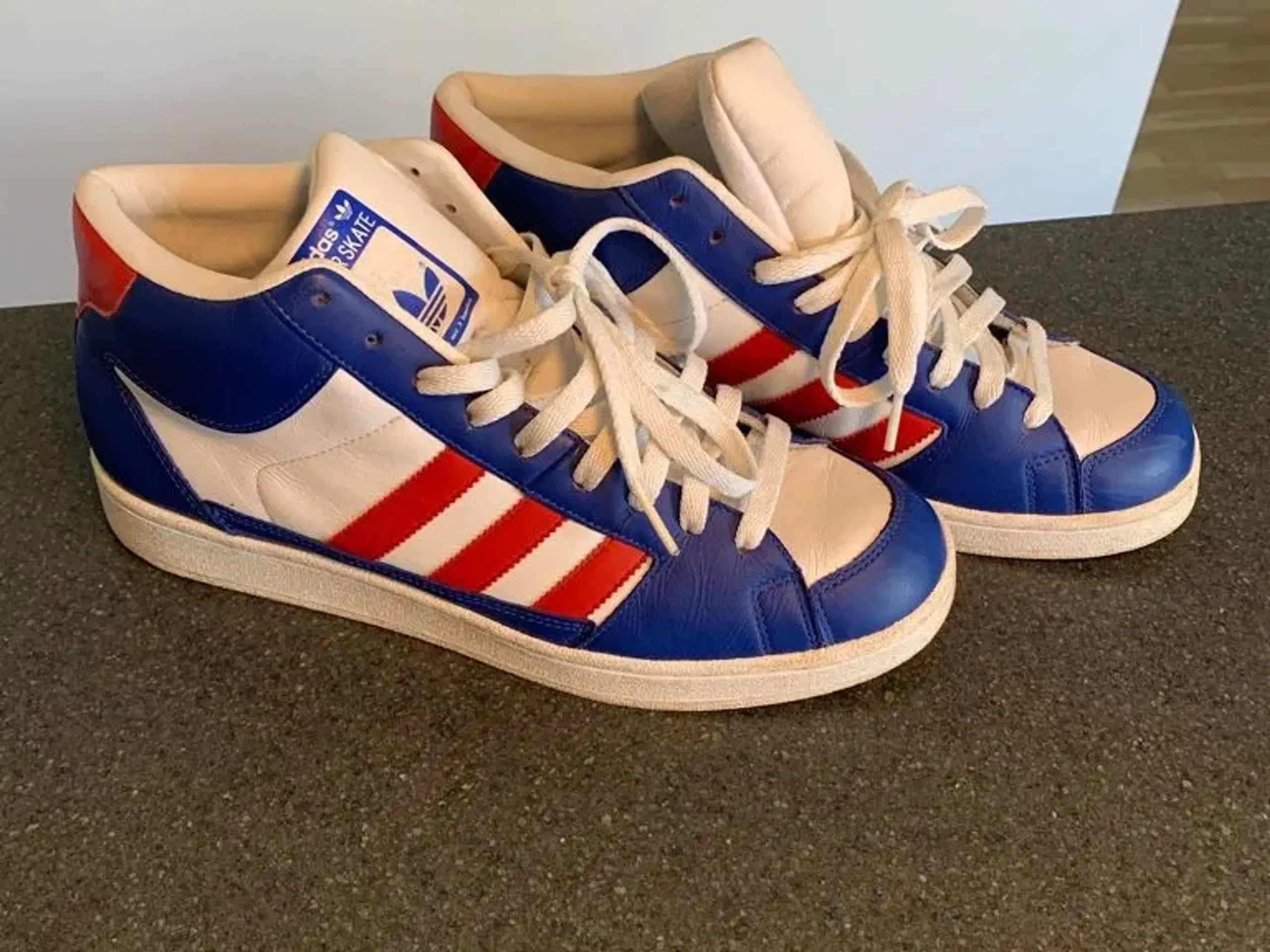 Adidas Super Skate str 44 sneakers