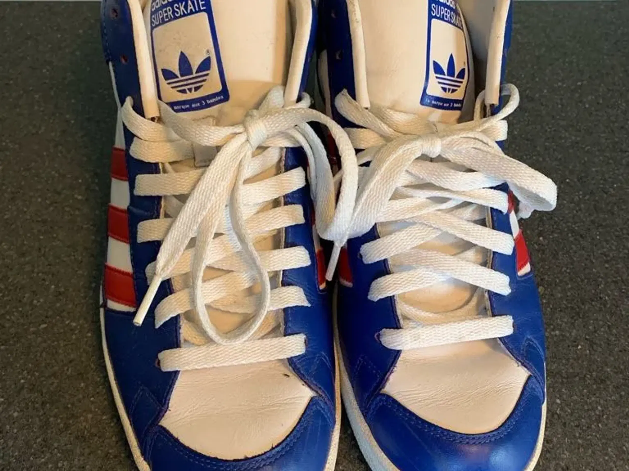 Adidas Super Skate str 44 sneakers