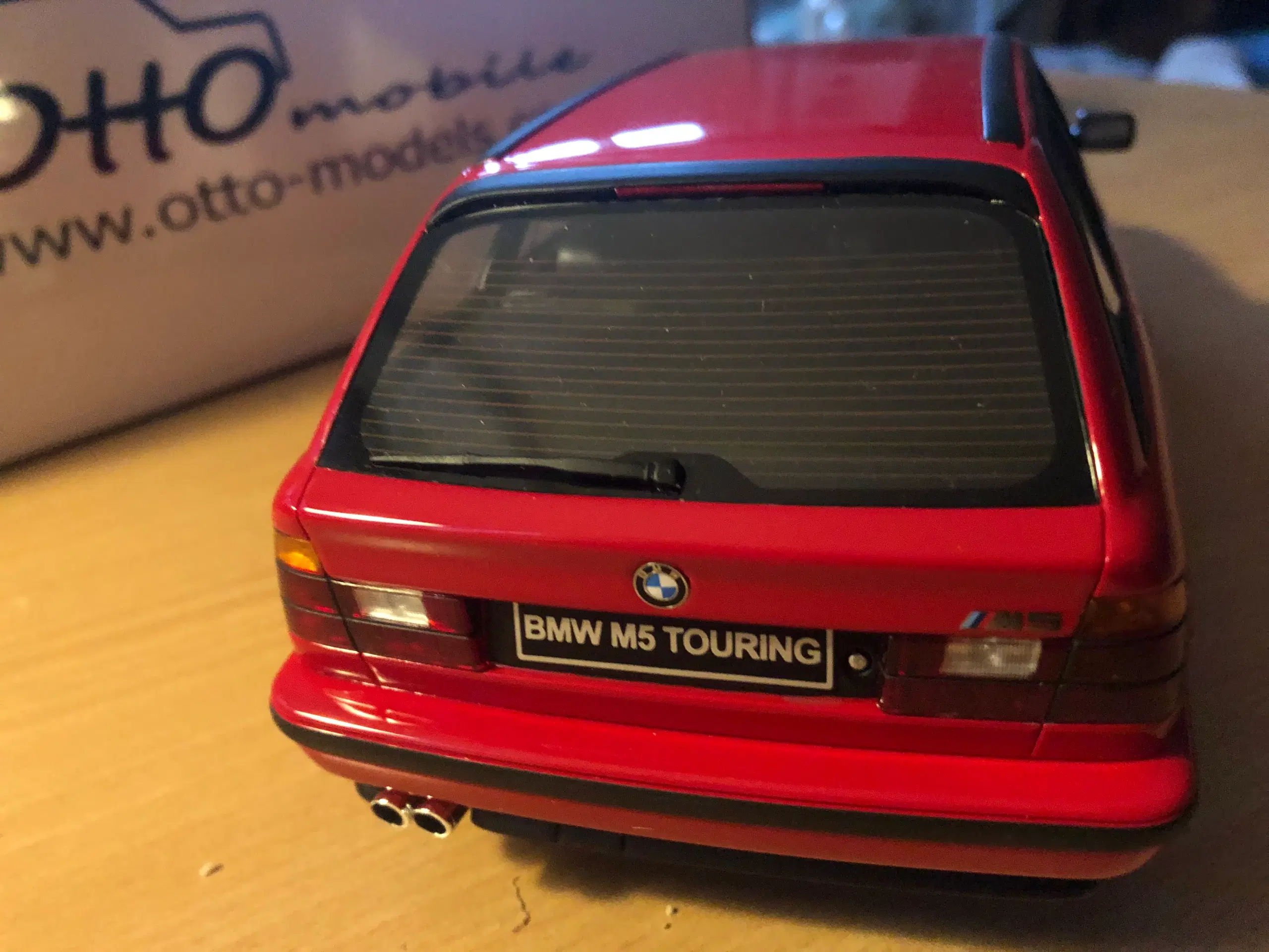 1:18 Bmw M5 Touring E34