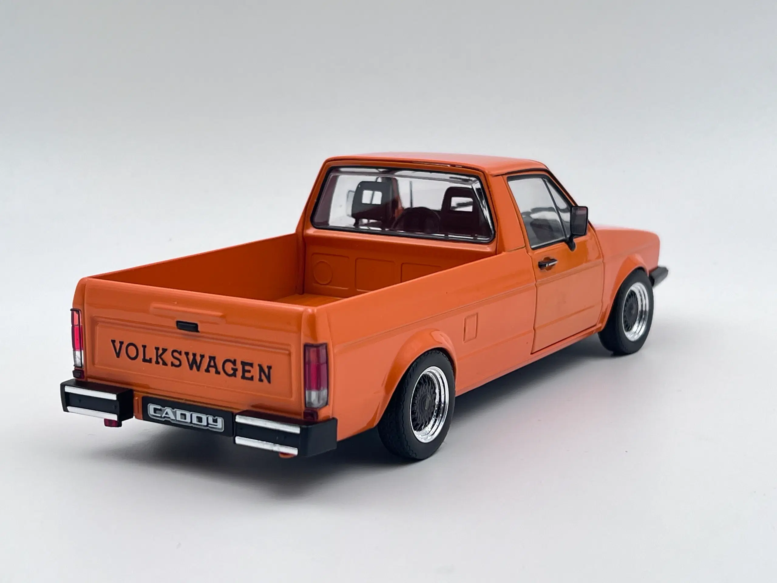 1982 VW Caddy Mk 1 med BBS - 1:18