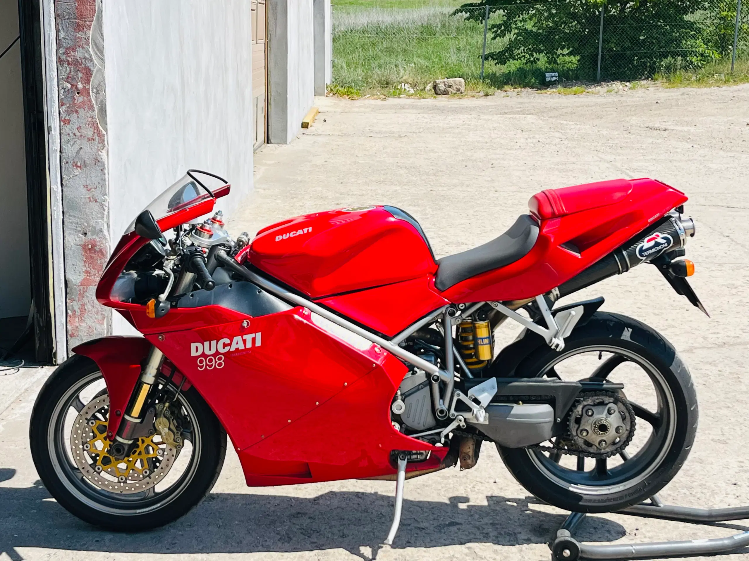 Evt. byt. med Tesla.  Ducati 998 Testastretta