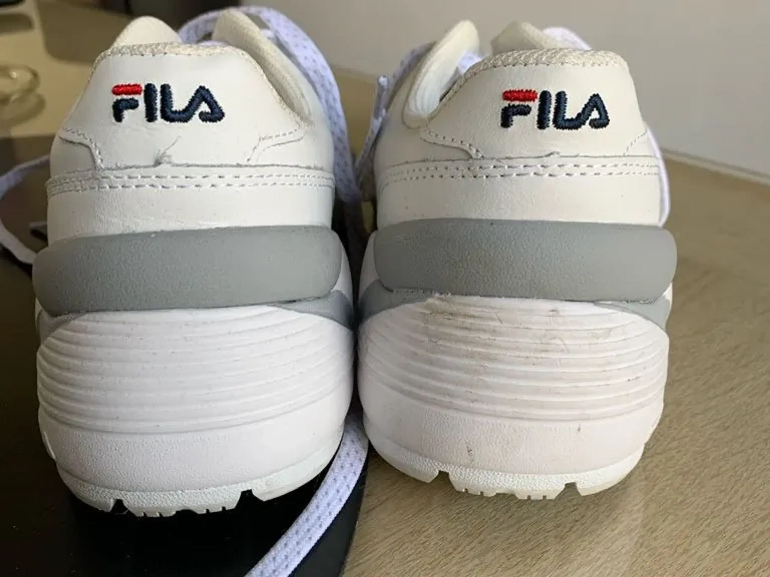 FILA sko