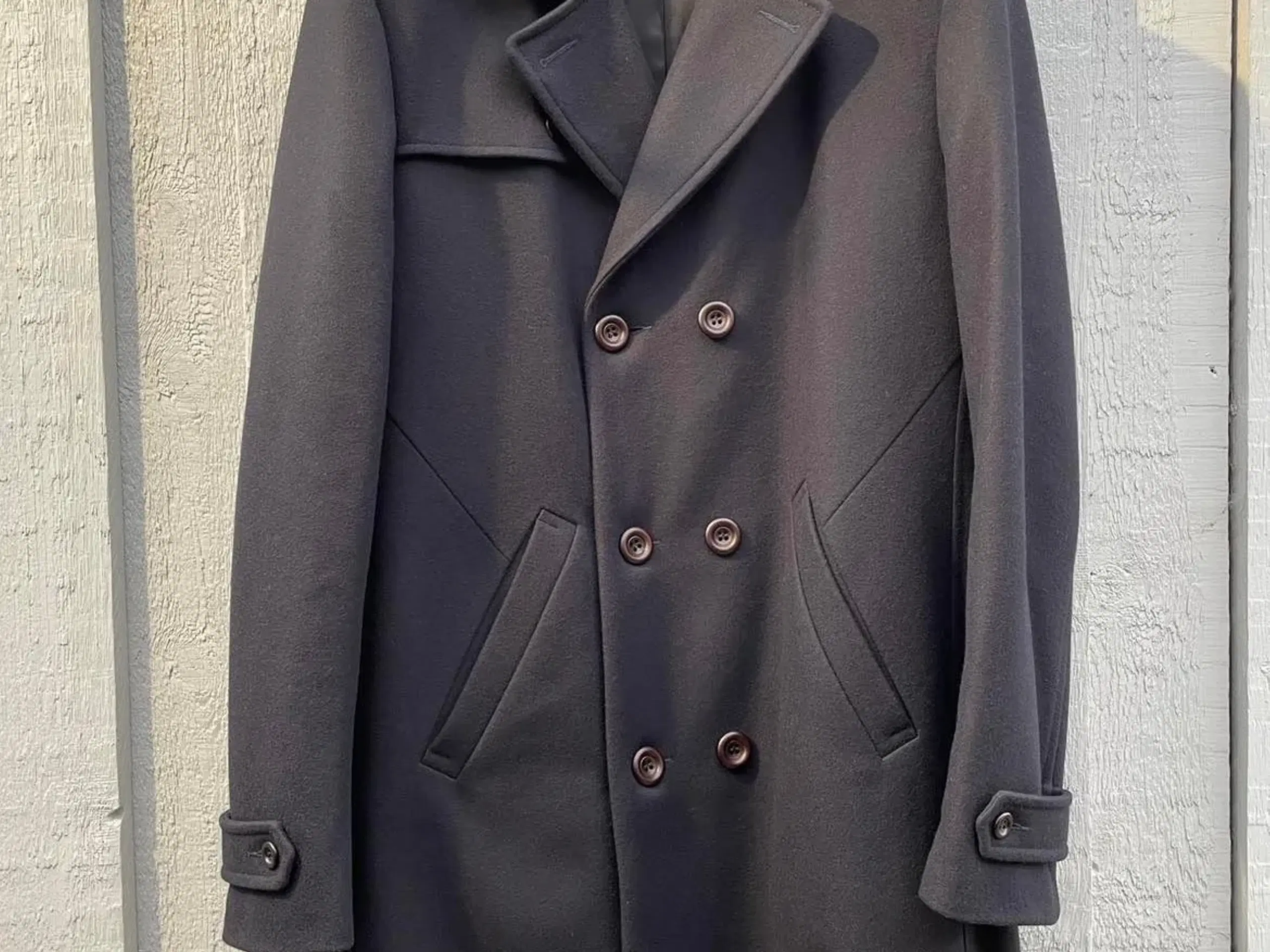 Bertoni Cotton Coat