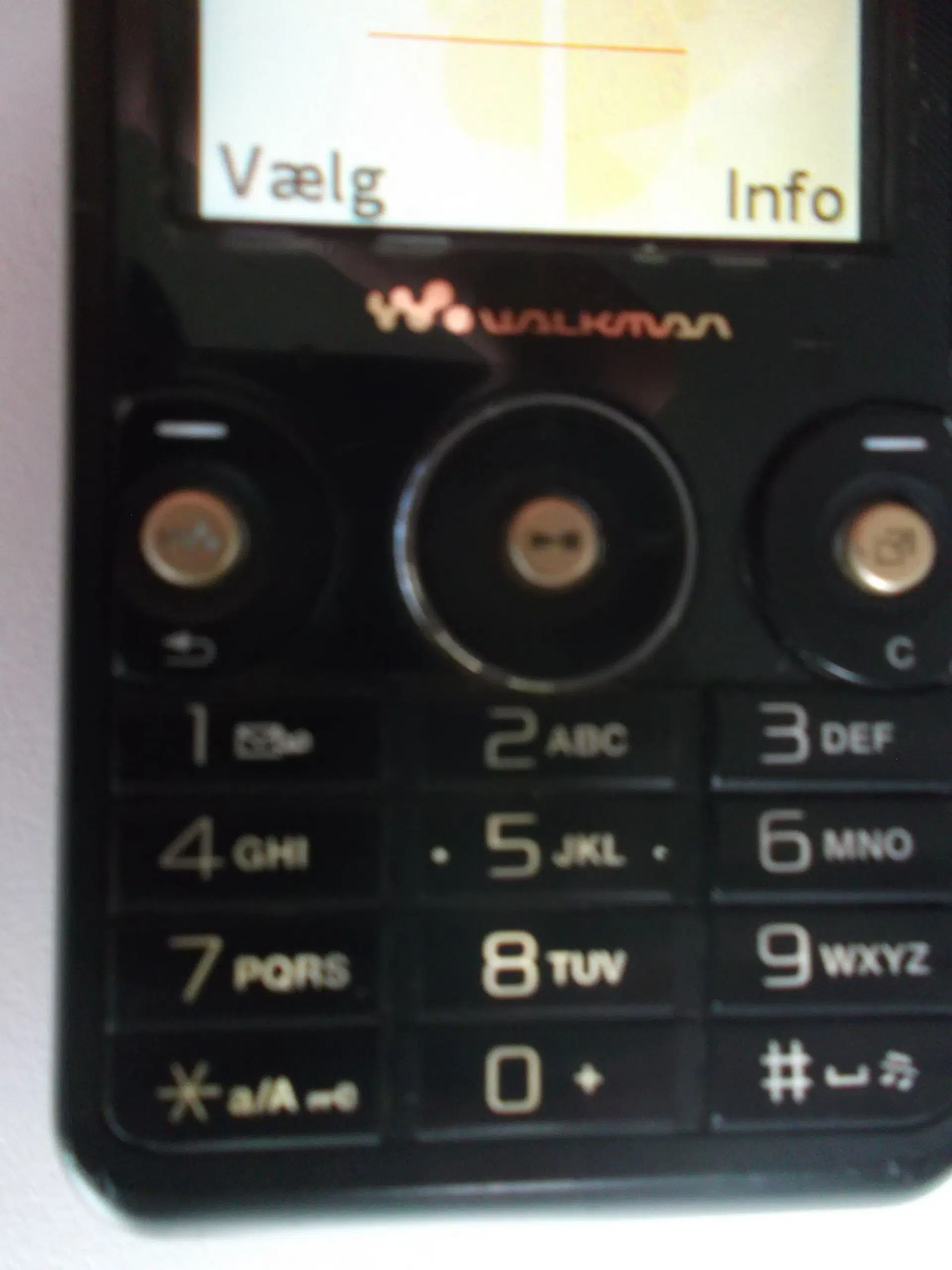 Sony Ericsson W660i Walkman mobiltelefon