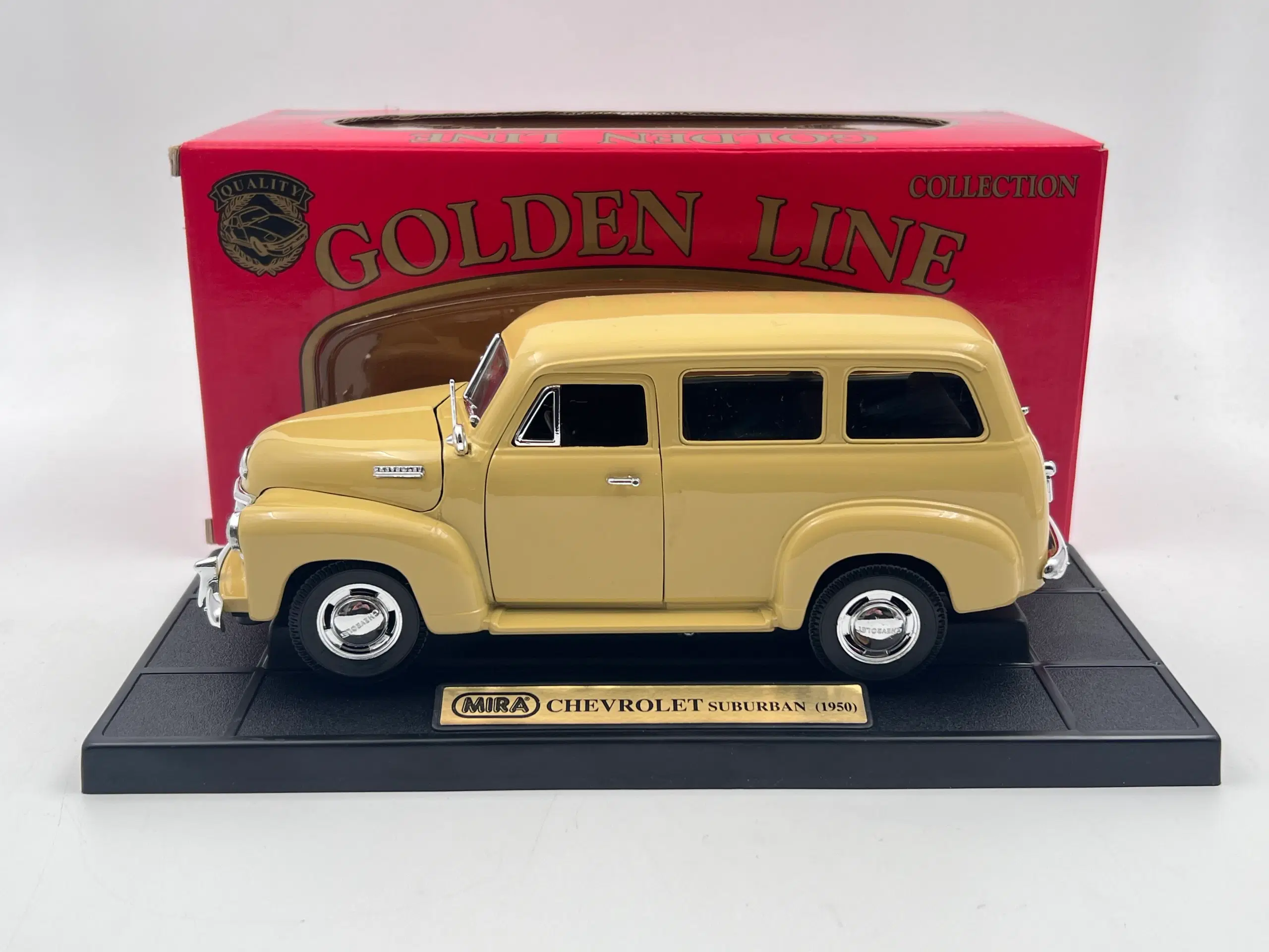 1950 Chevrolet Suburban 1:18  Flot og detaljeret