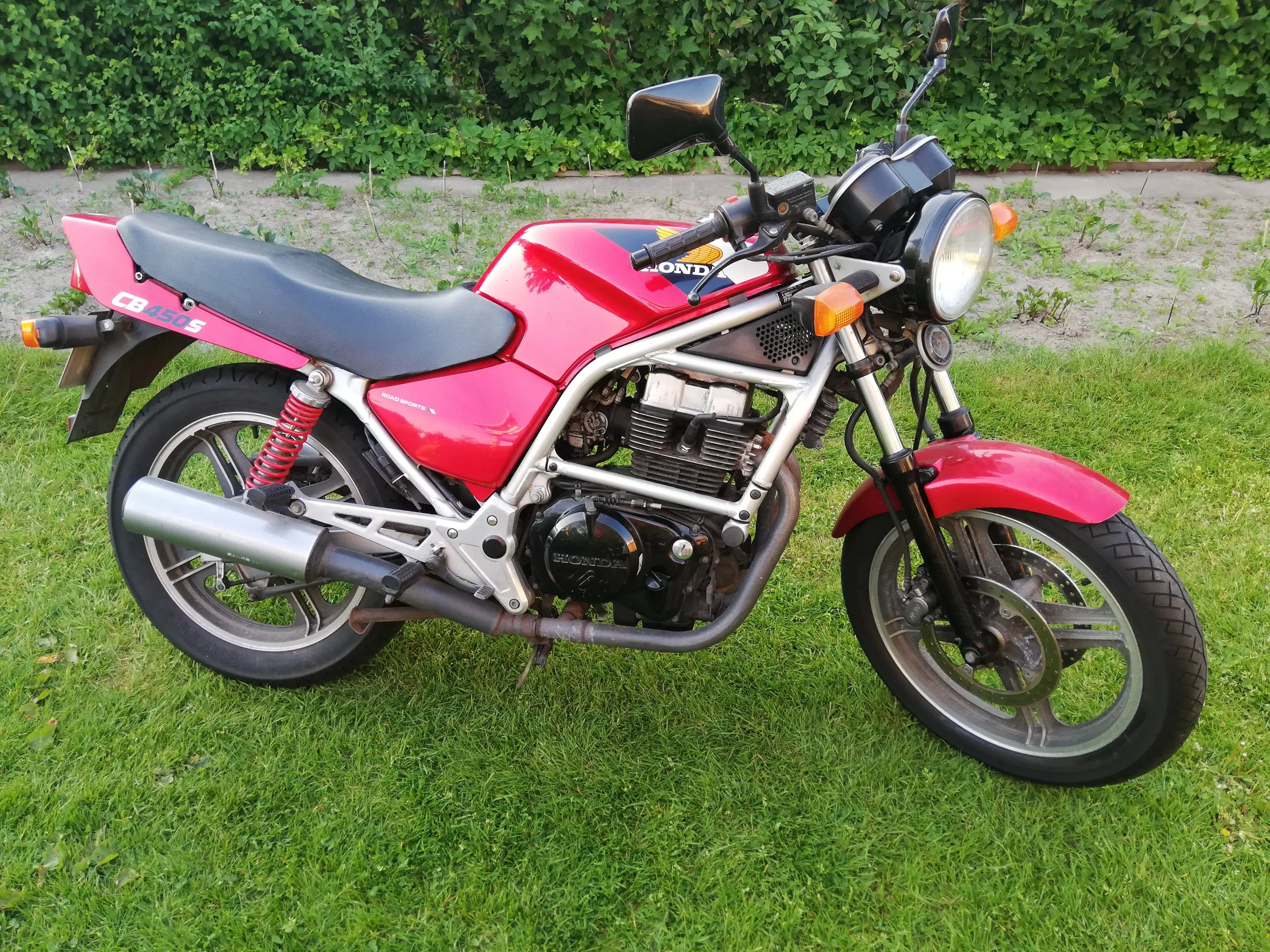 Honda CB 450S