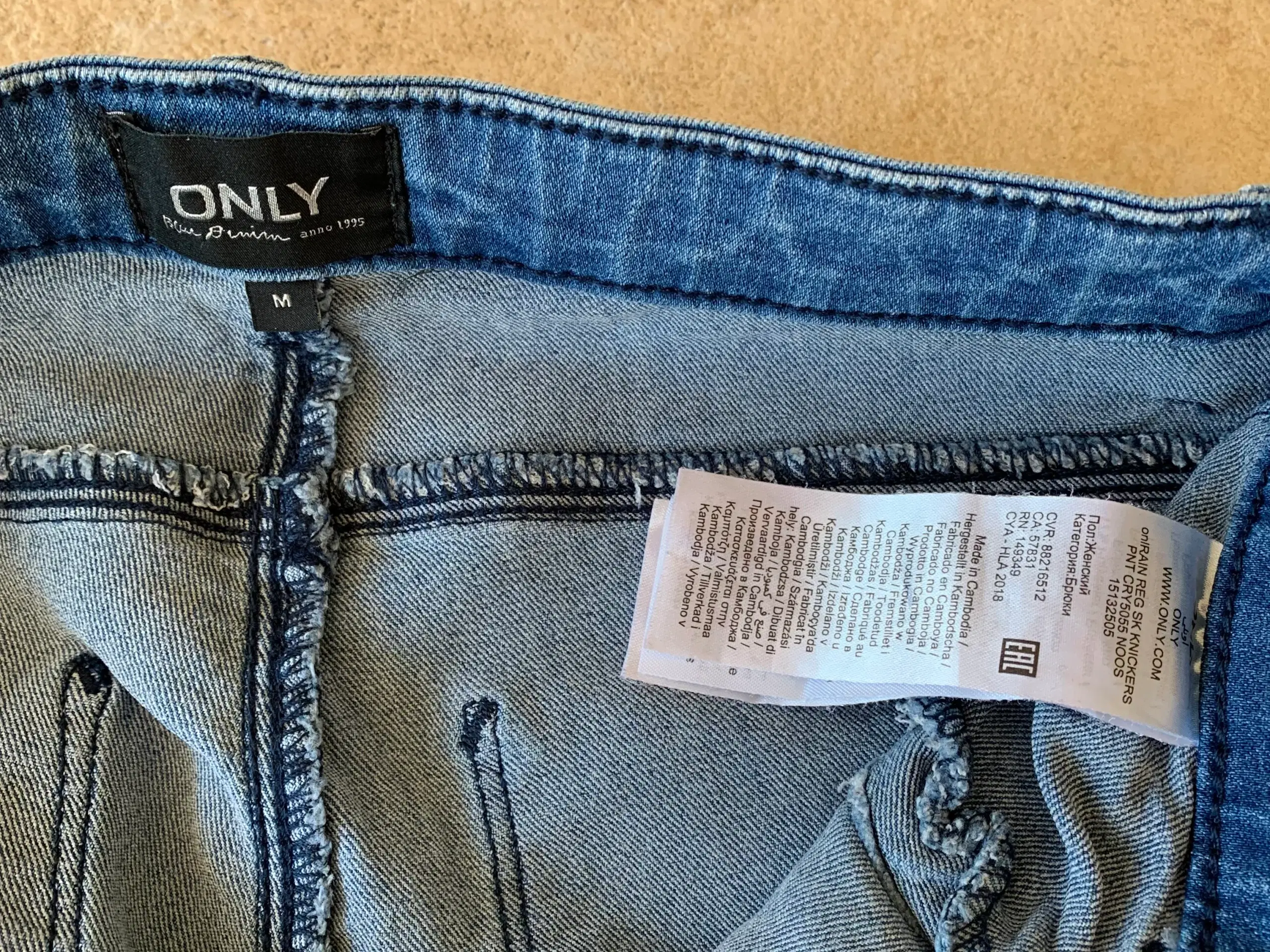 Only jeans str M