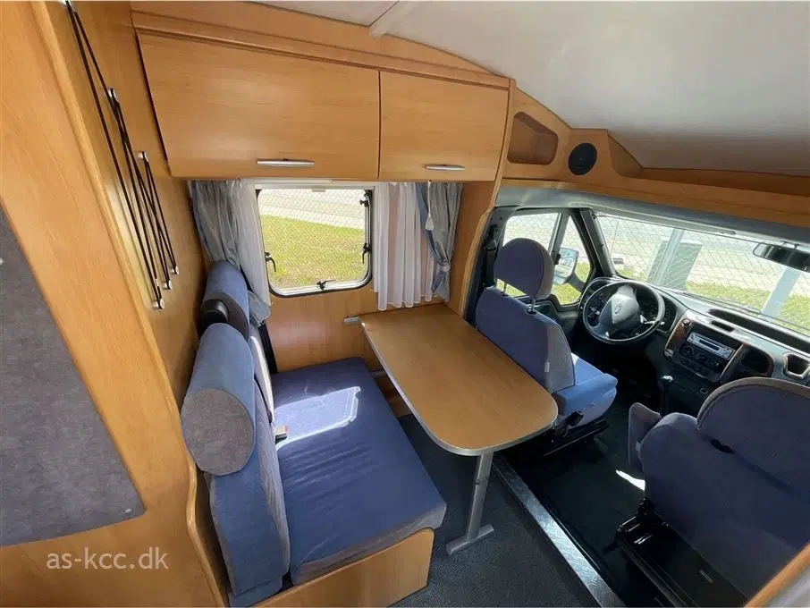 2006 - Hymer Van 522     AutocamperHymer Van 522l Årg 2006 SÆLGES TIL CVR NUMMER