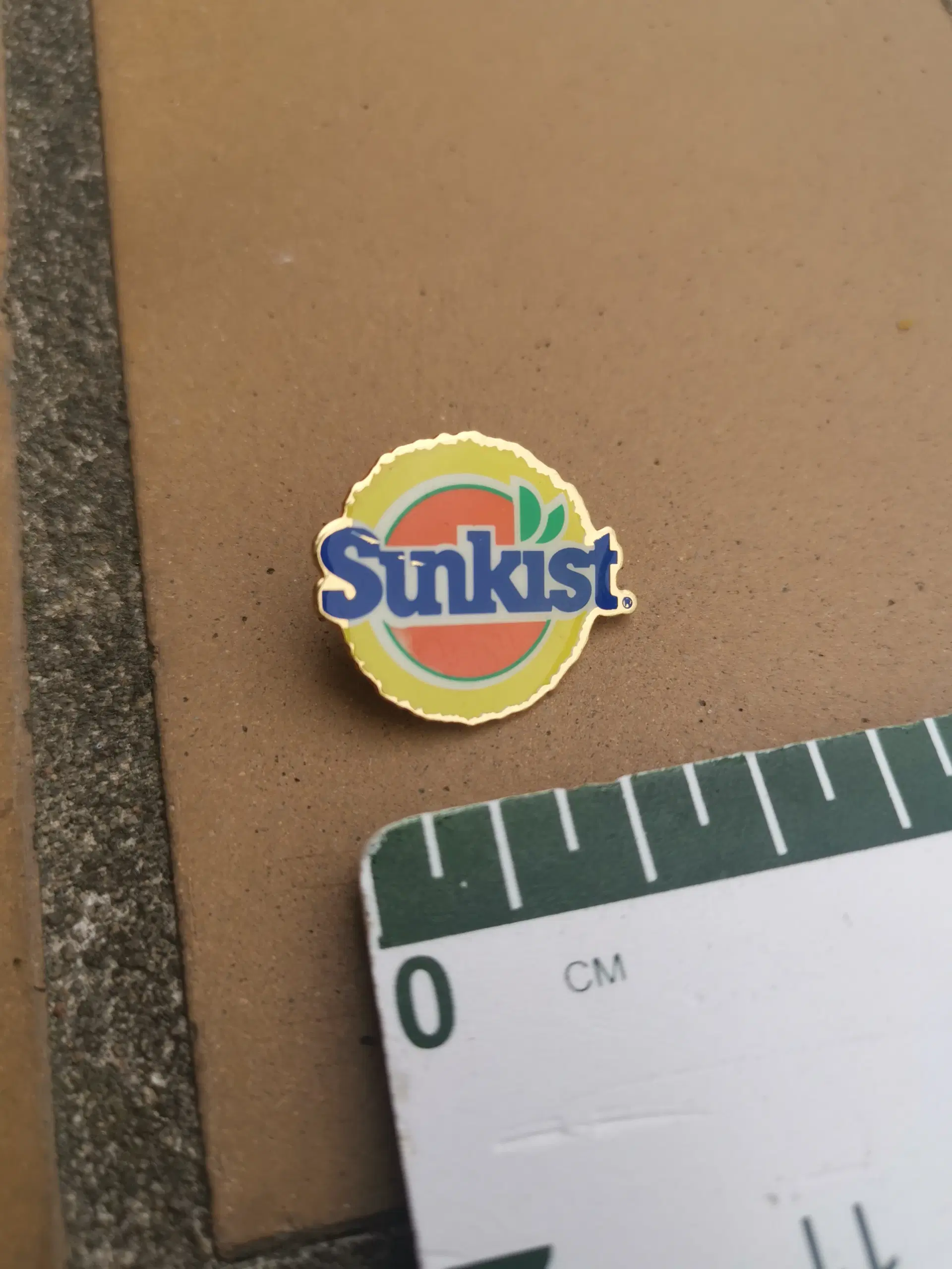 Sunkist Sodavand Pin