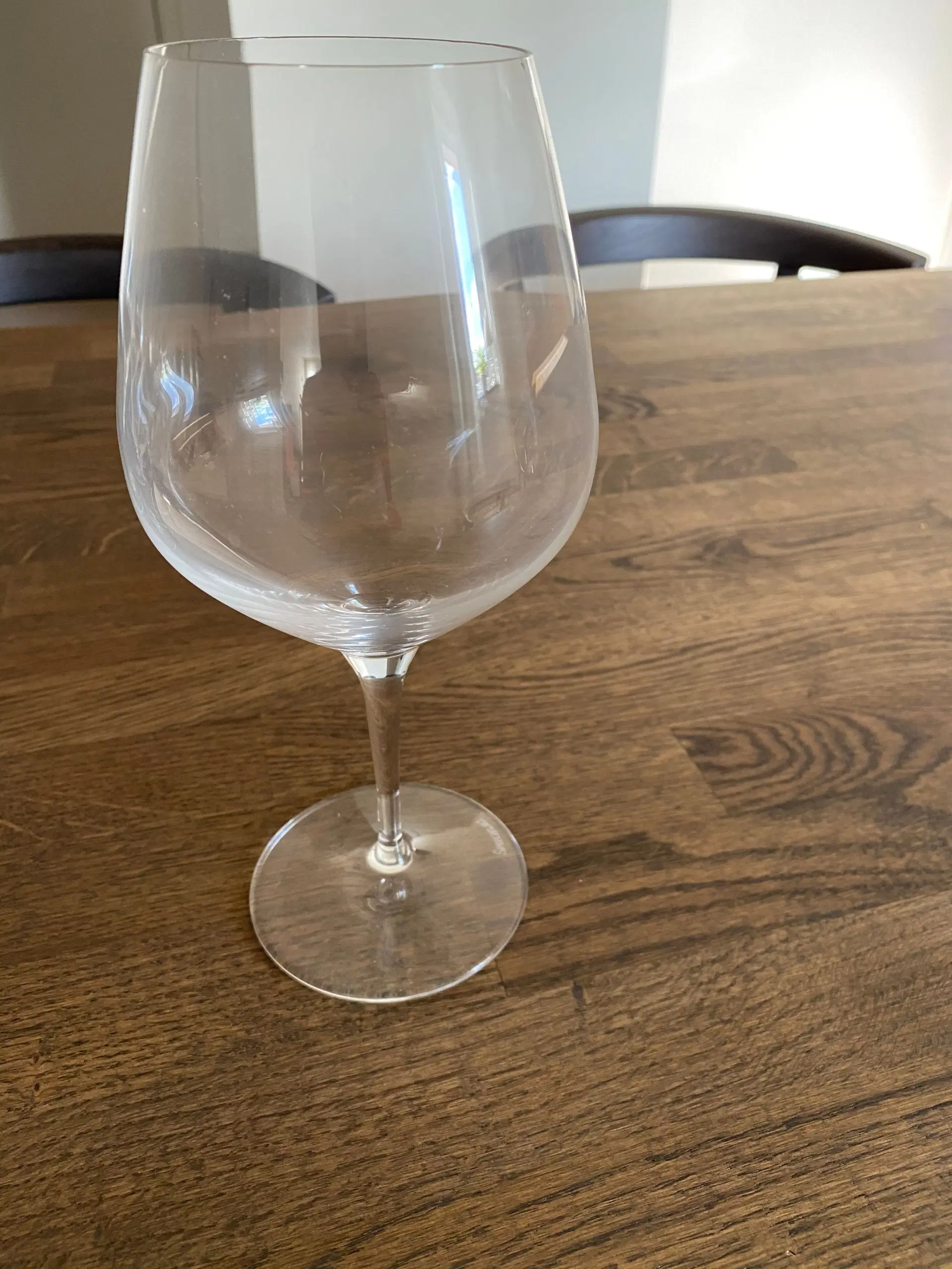 Bourgogneglas og hvidvinsglas