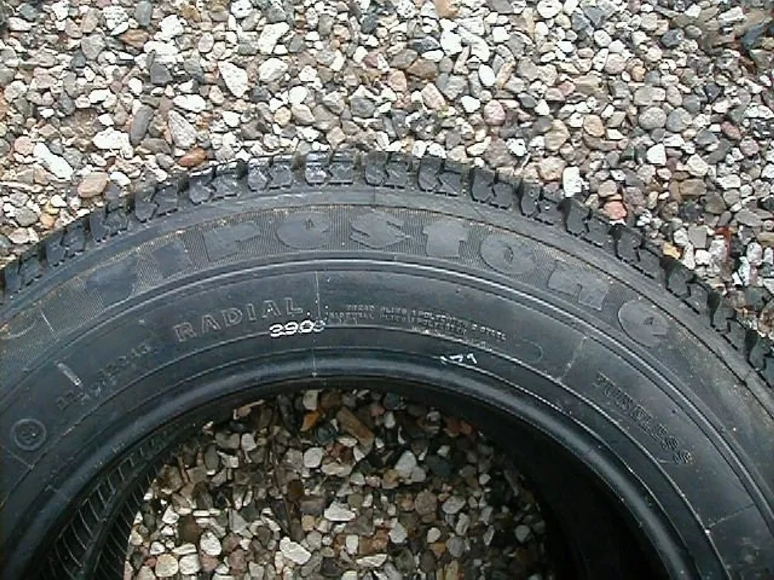 Firestone 135 R 13 nye