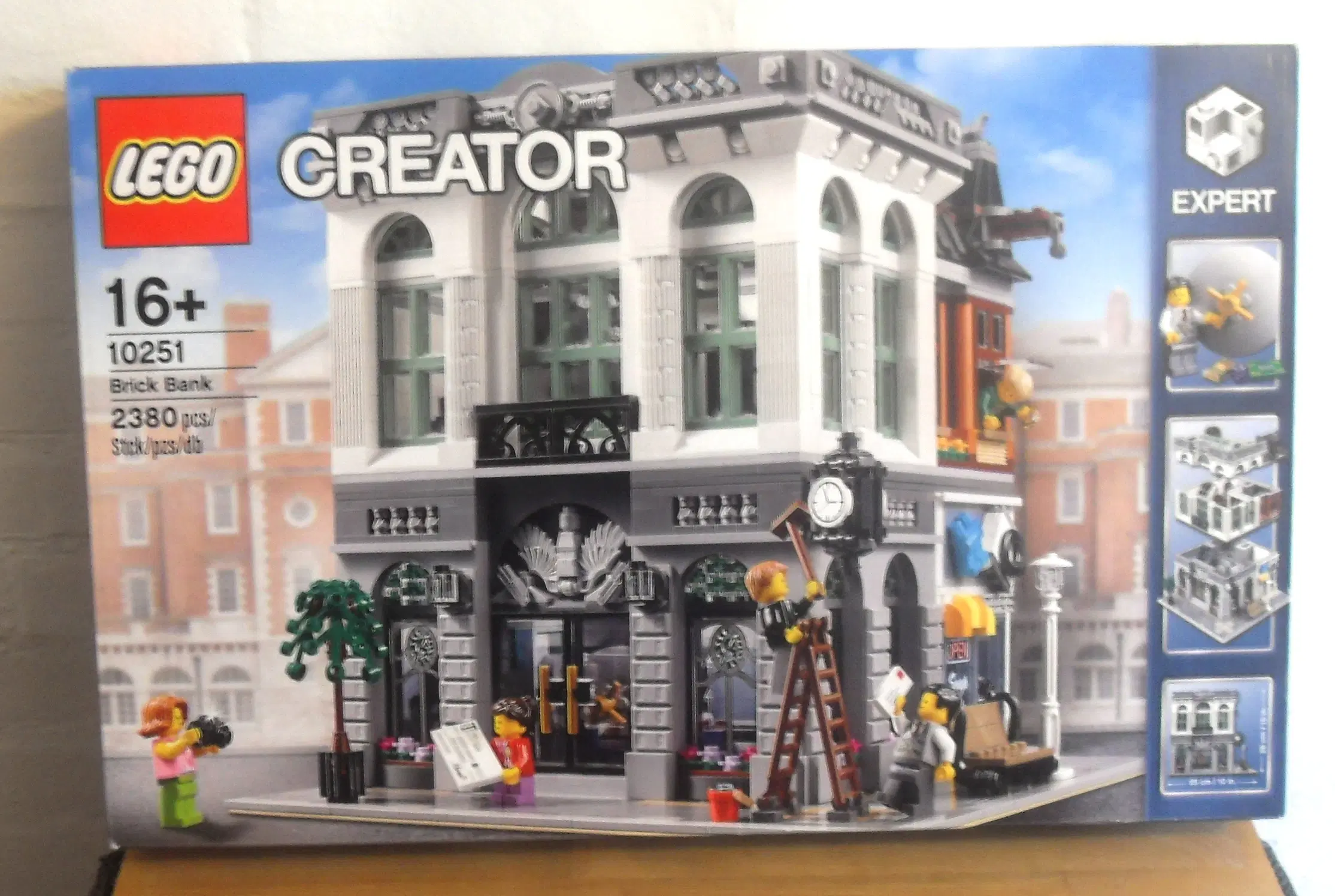 Lego Creator 10251 Brick Bank